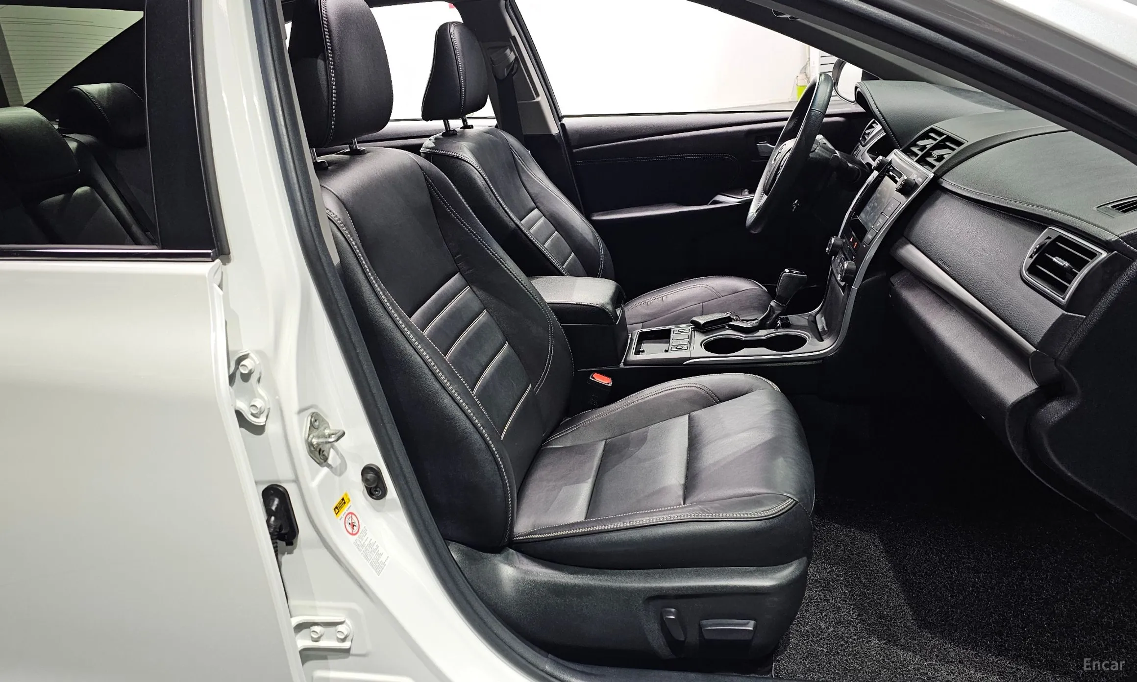 Toyota New Camry превью 10