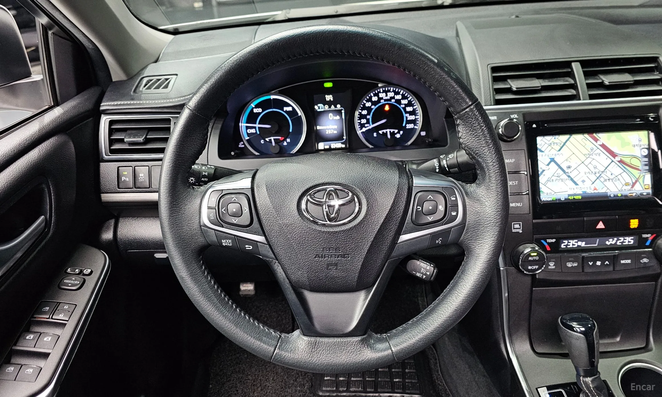 Toyota New Camry превью 14