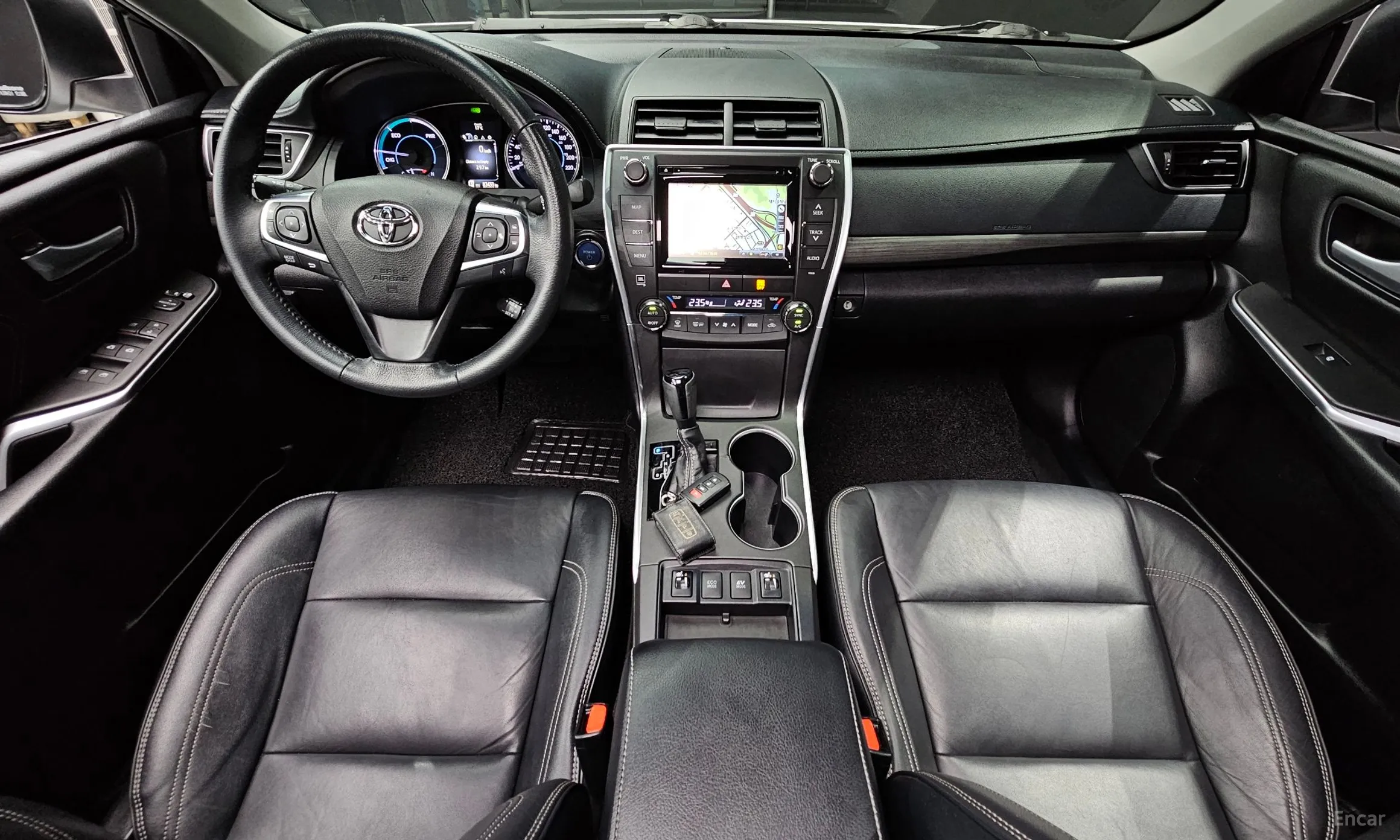 Toyota New Camry превью 7