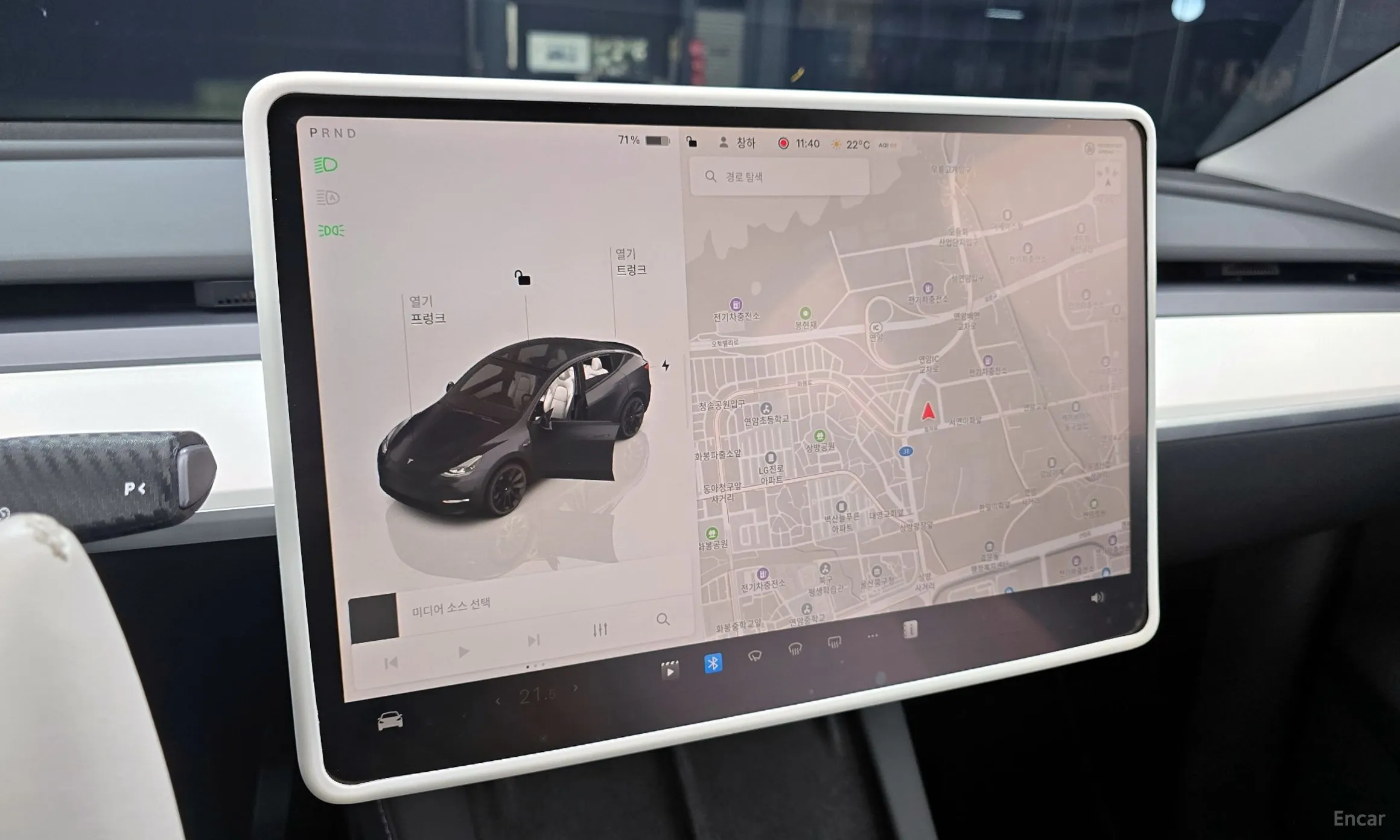 Tesla Model Y превью 14