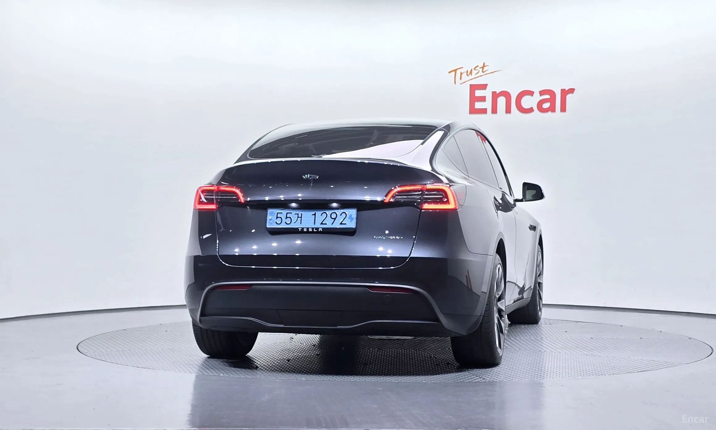 Tesla Model Y превью 4