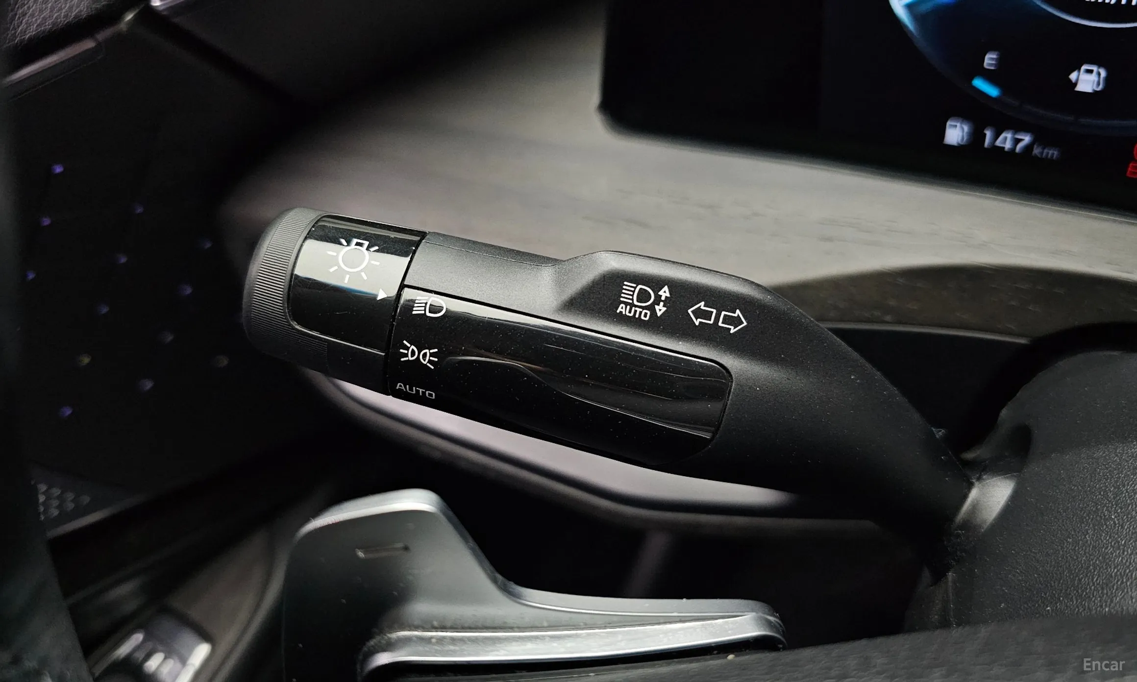Kia K8 Hybrid превью 17