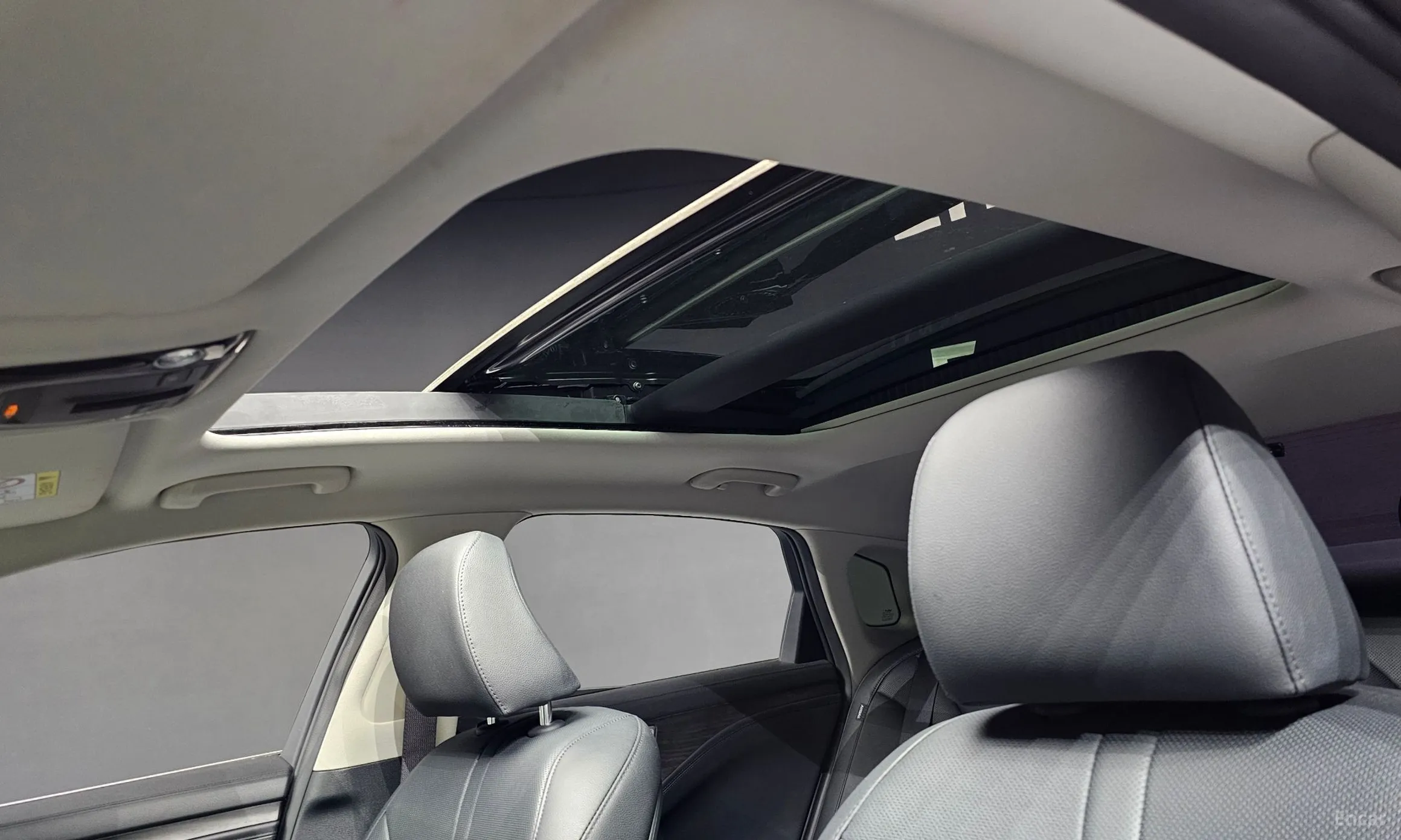 Kia K8 Hybrid превью 19