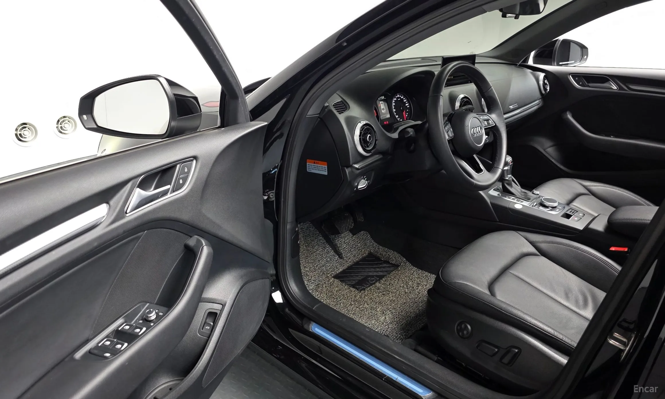 Audi New A3 превью 10