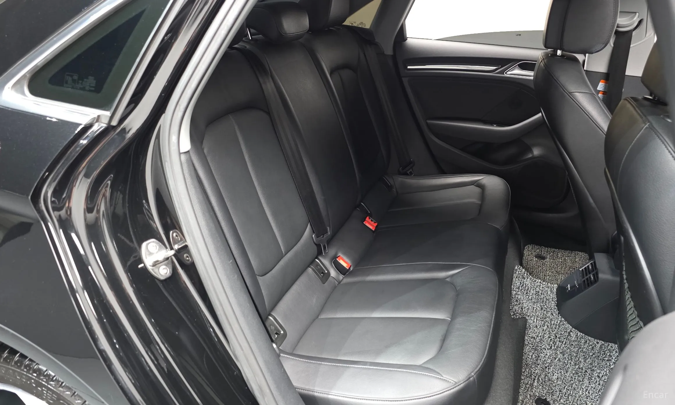 Audi New A3 превью 11