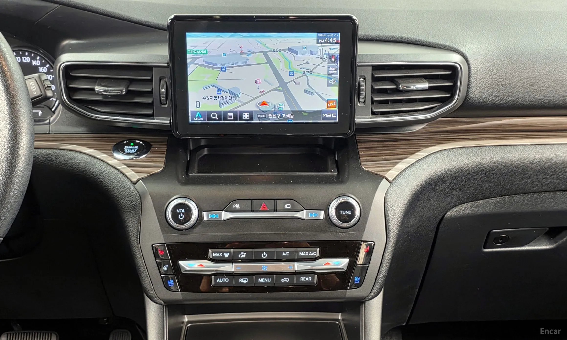 Ford Explorer 6th Generation превью 14