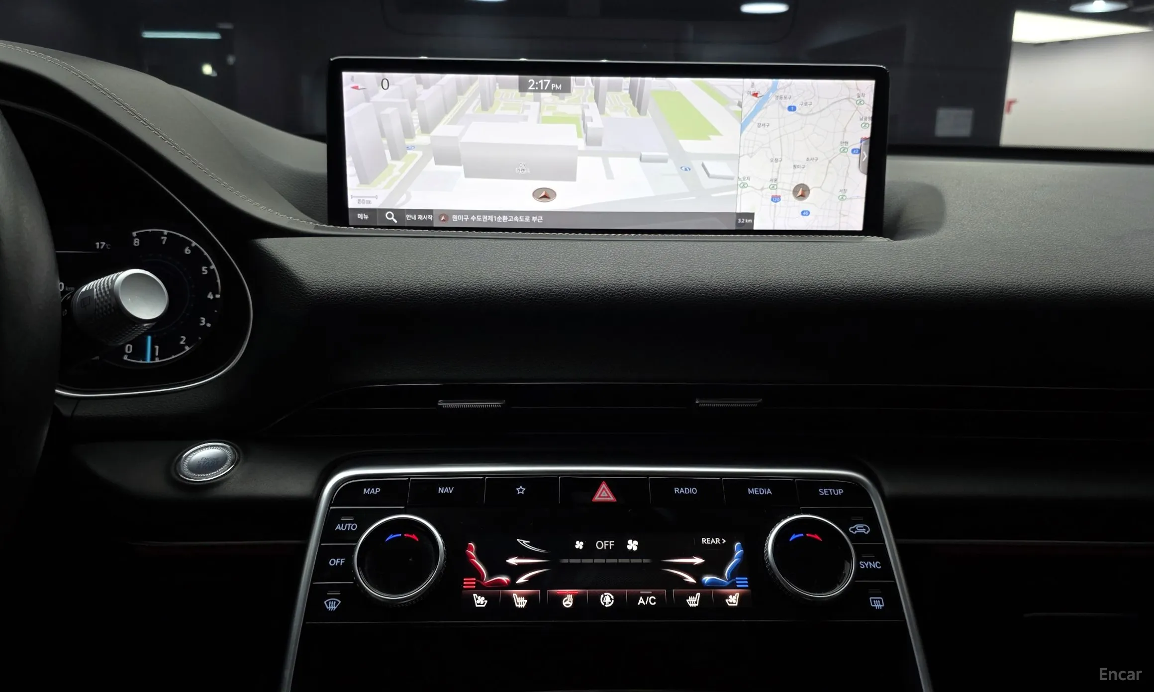 Genesis GV80 превью 15