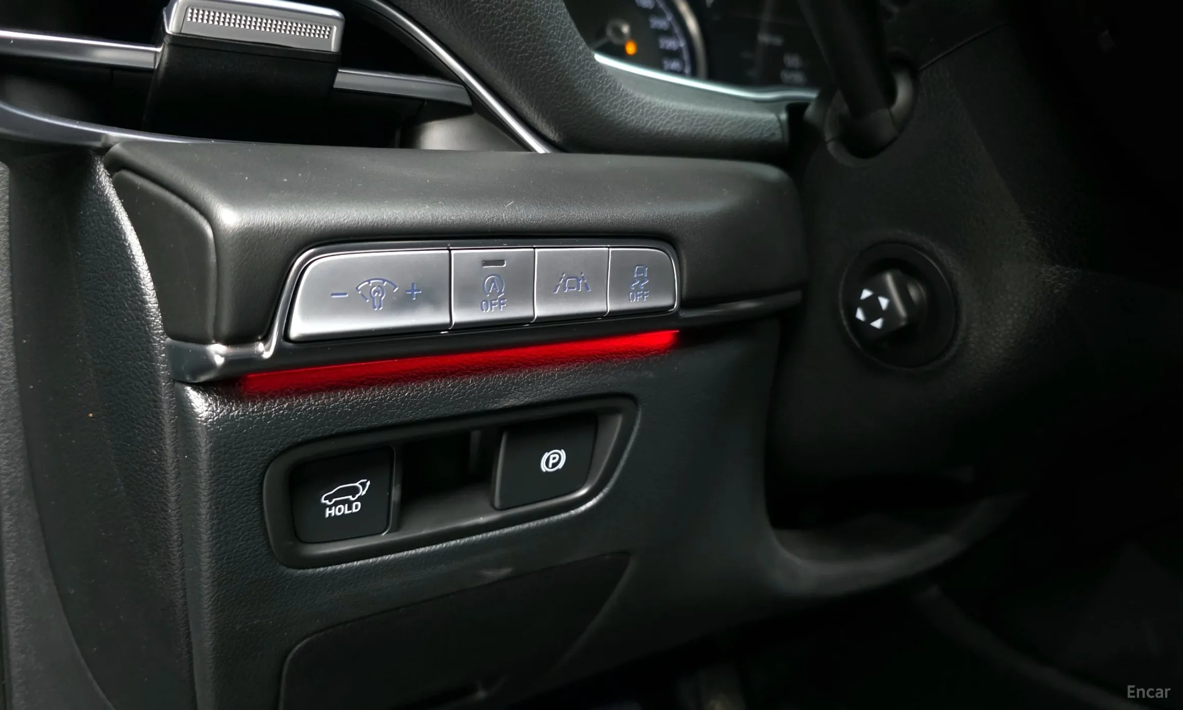 Genesis GV80 превью 17
