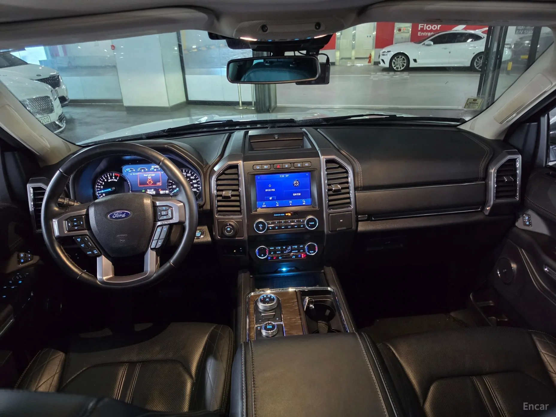Ford Expedition превью 9