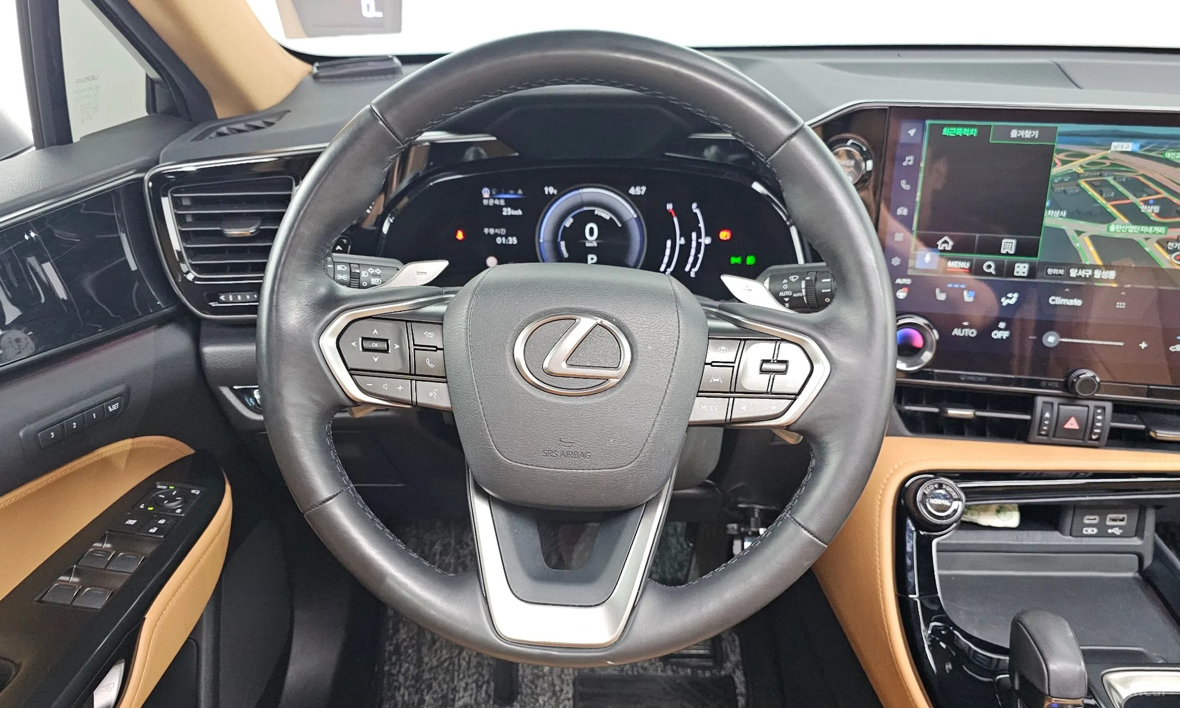 Lexus NX350h Gen 2 превью 13