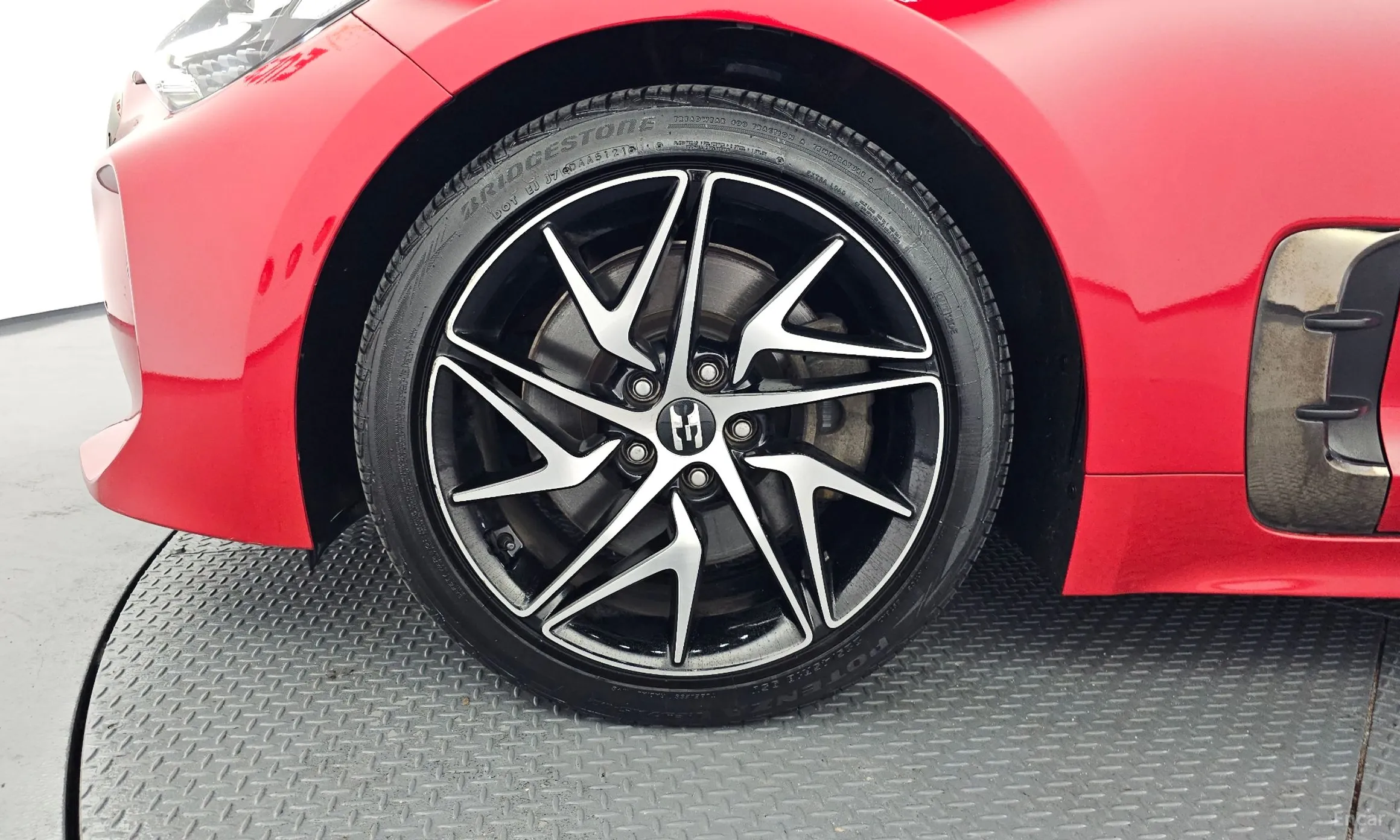 Kia Stinger Master превью 5