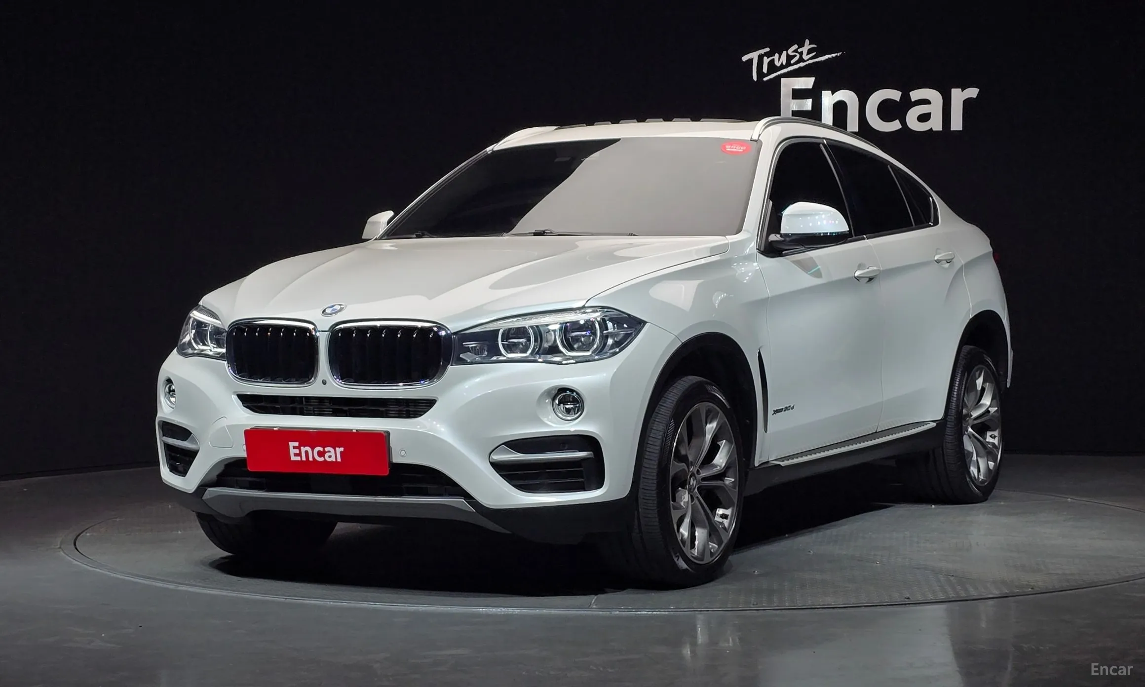 X6 (F16)