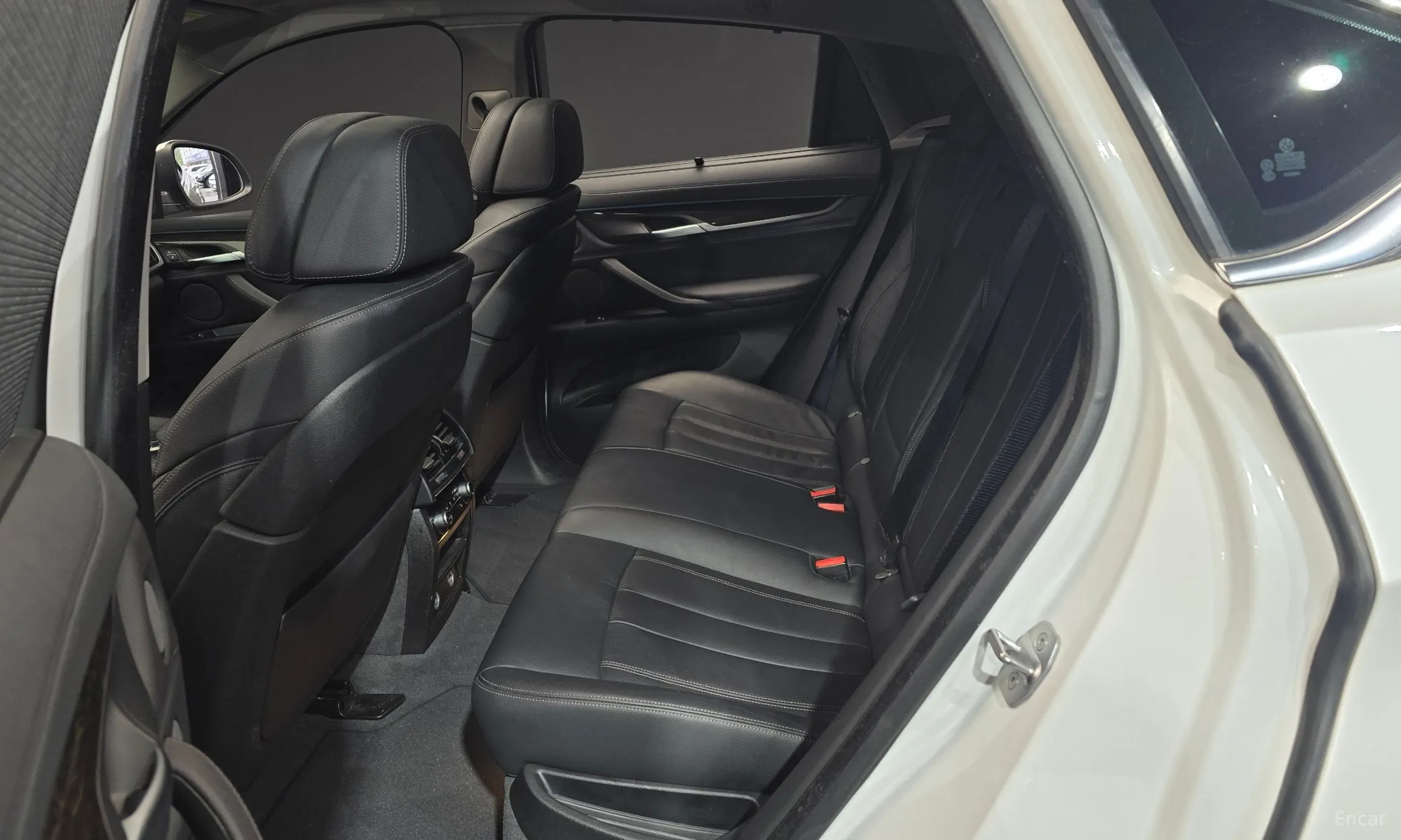 BMW X6 (F16) превью 11