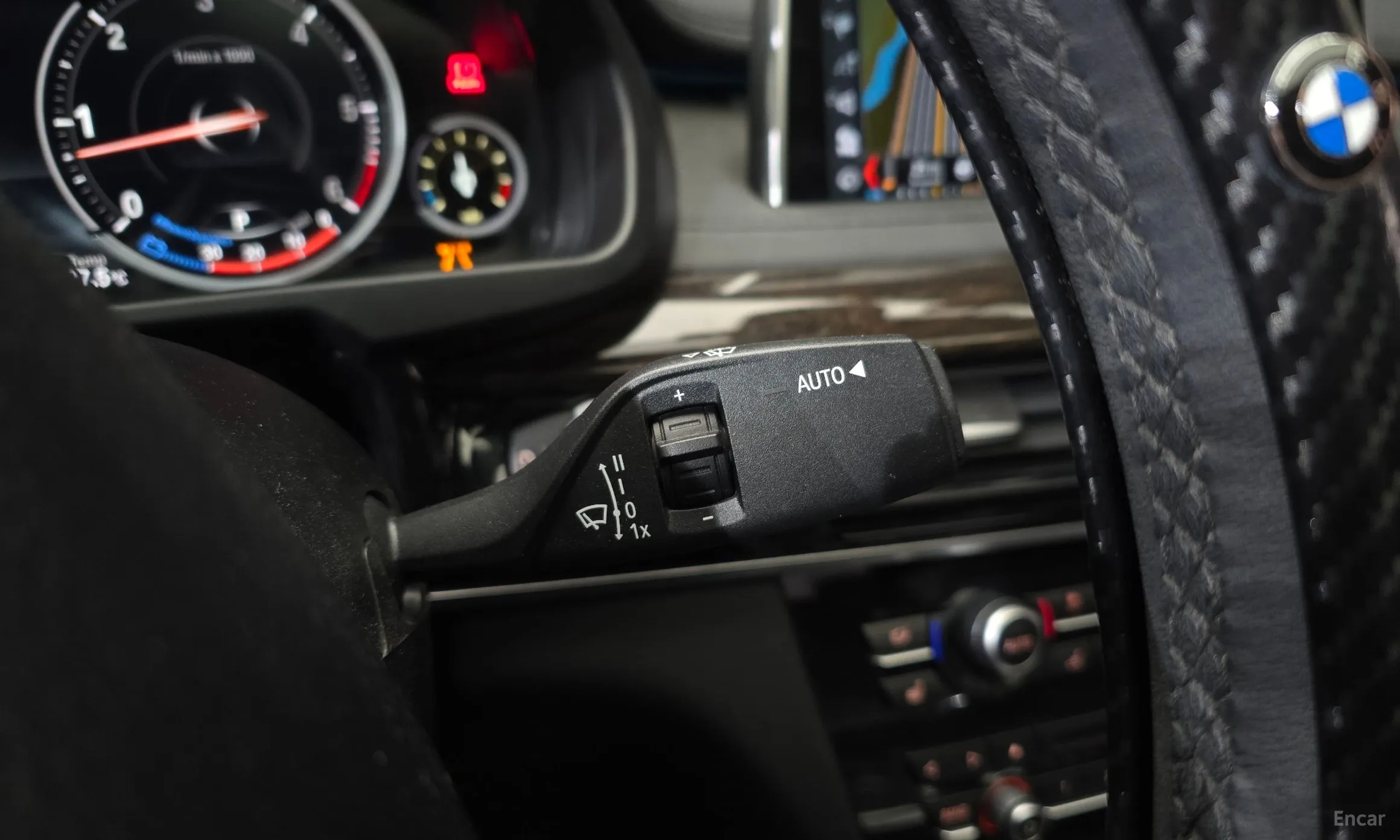BMW X6 (F16) превью 16