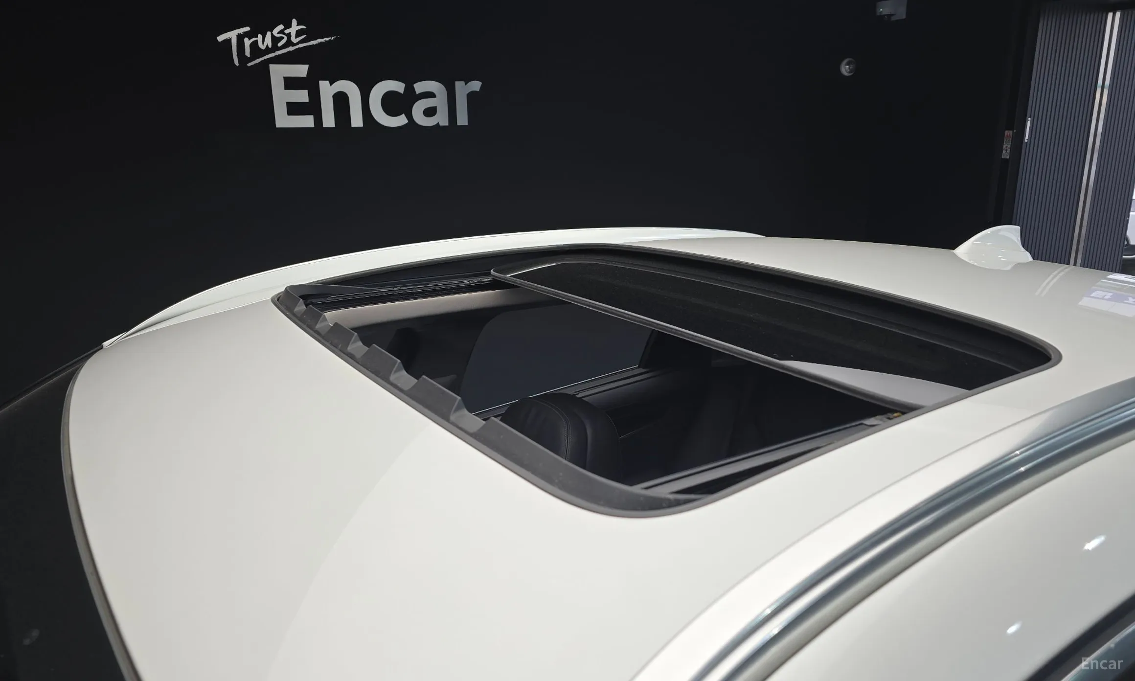 BMW X6 (F16) превью 19