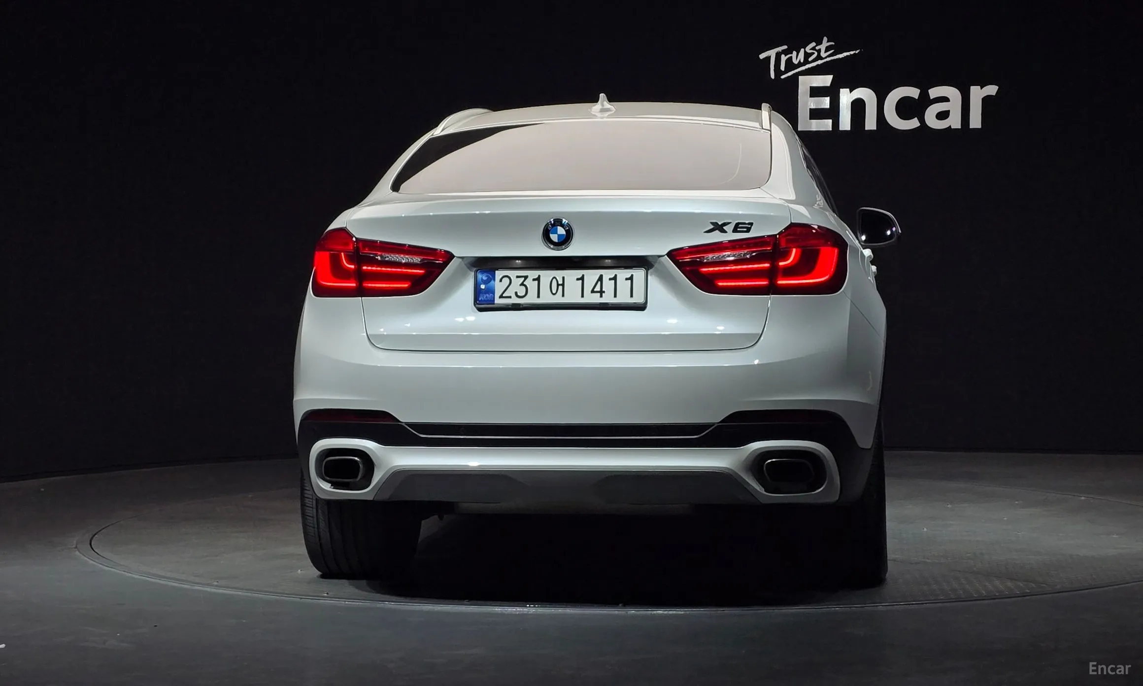 BMW X6 (F16) превью 4