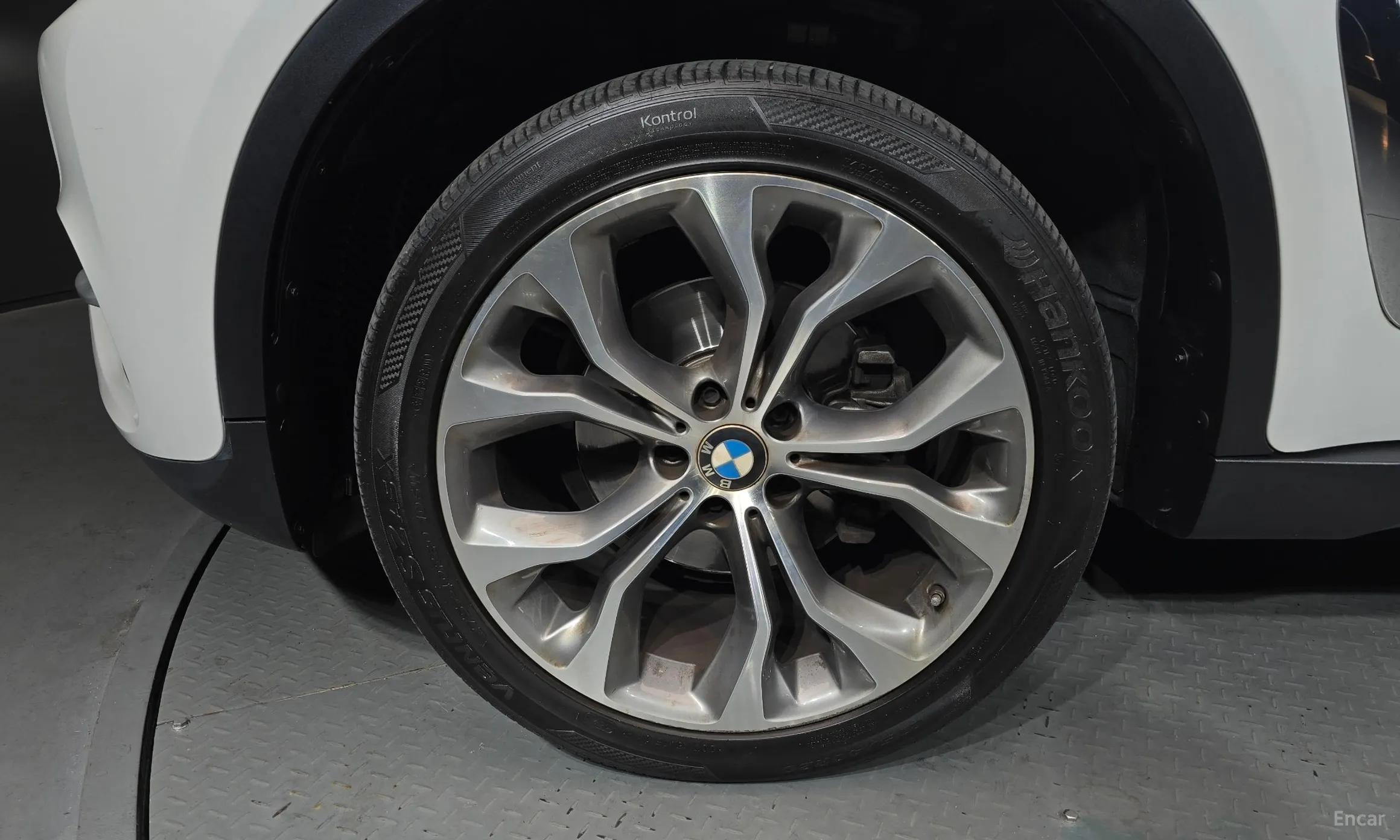 BMW X6 (F16) превью 5