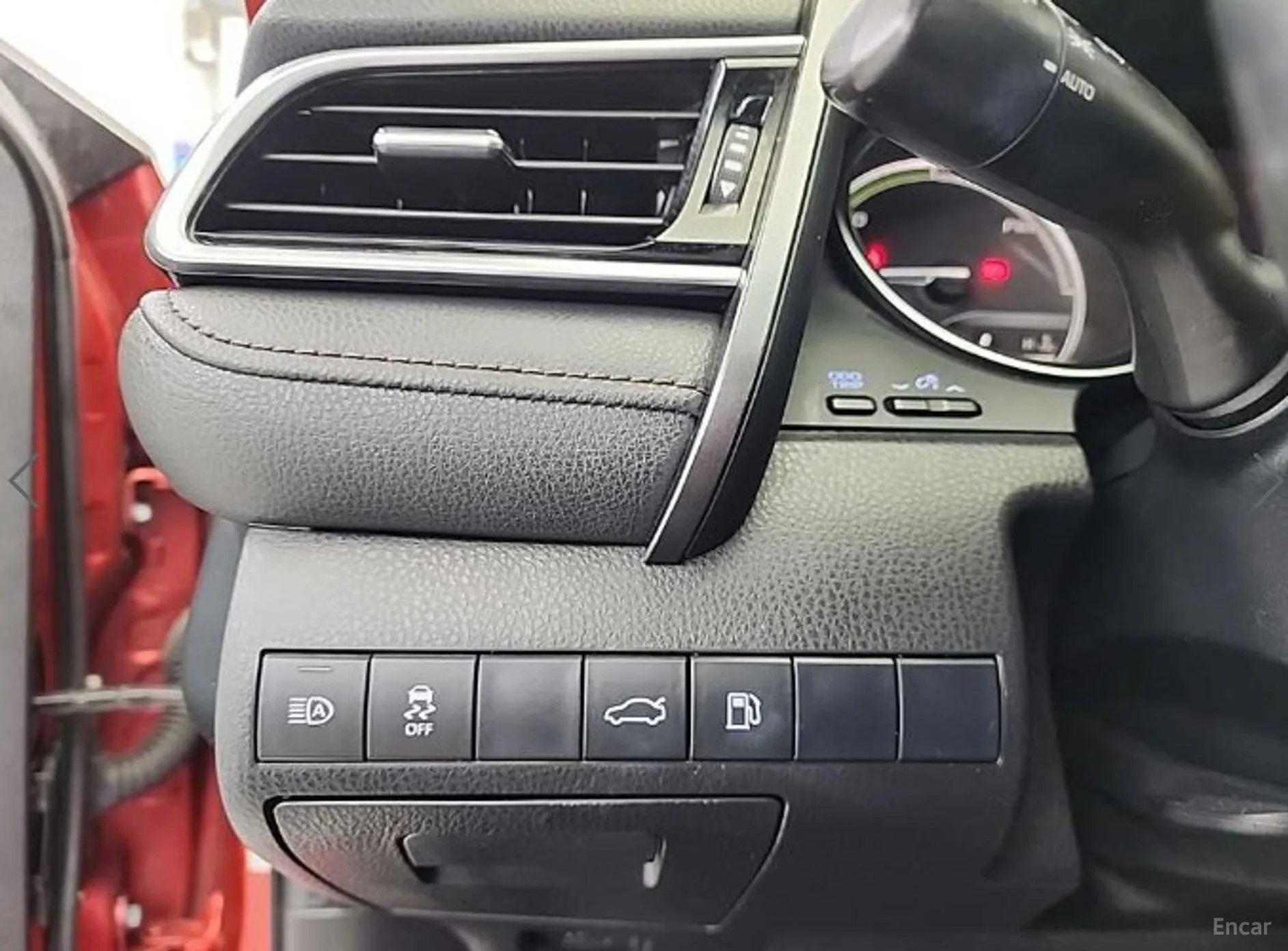 Toyota Camry (XV70) превью 18