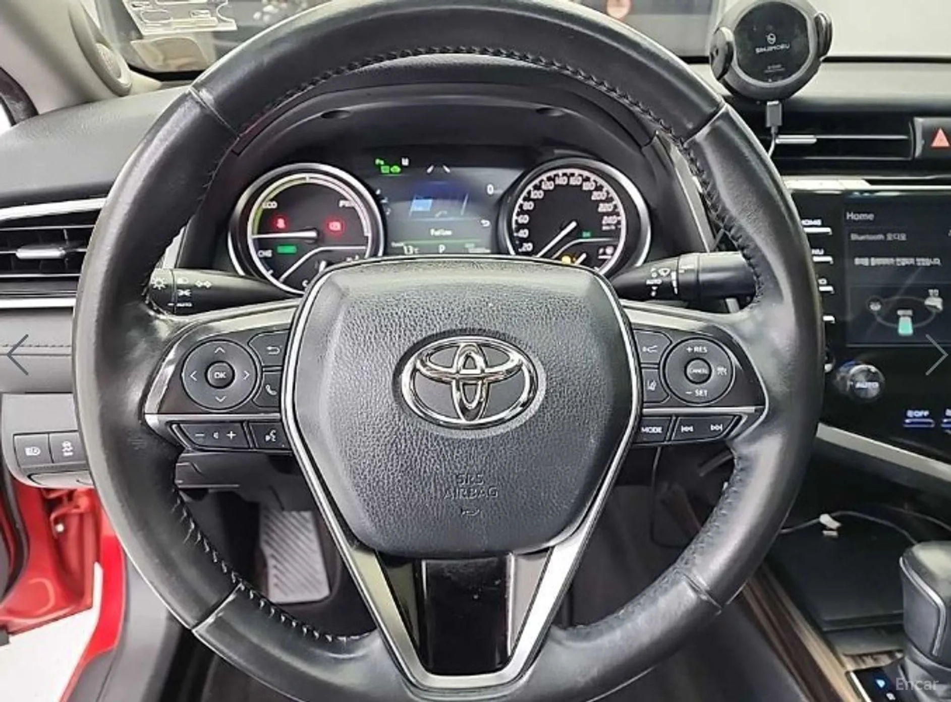 Toyota Camry (XV70) превью 9