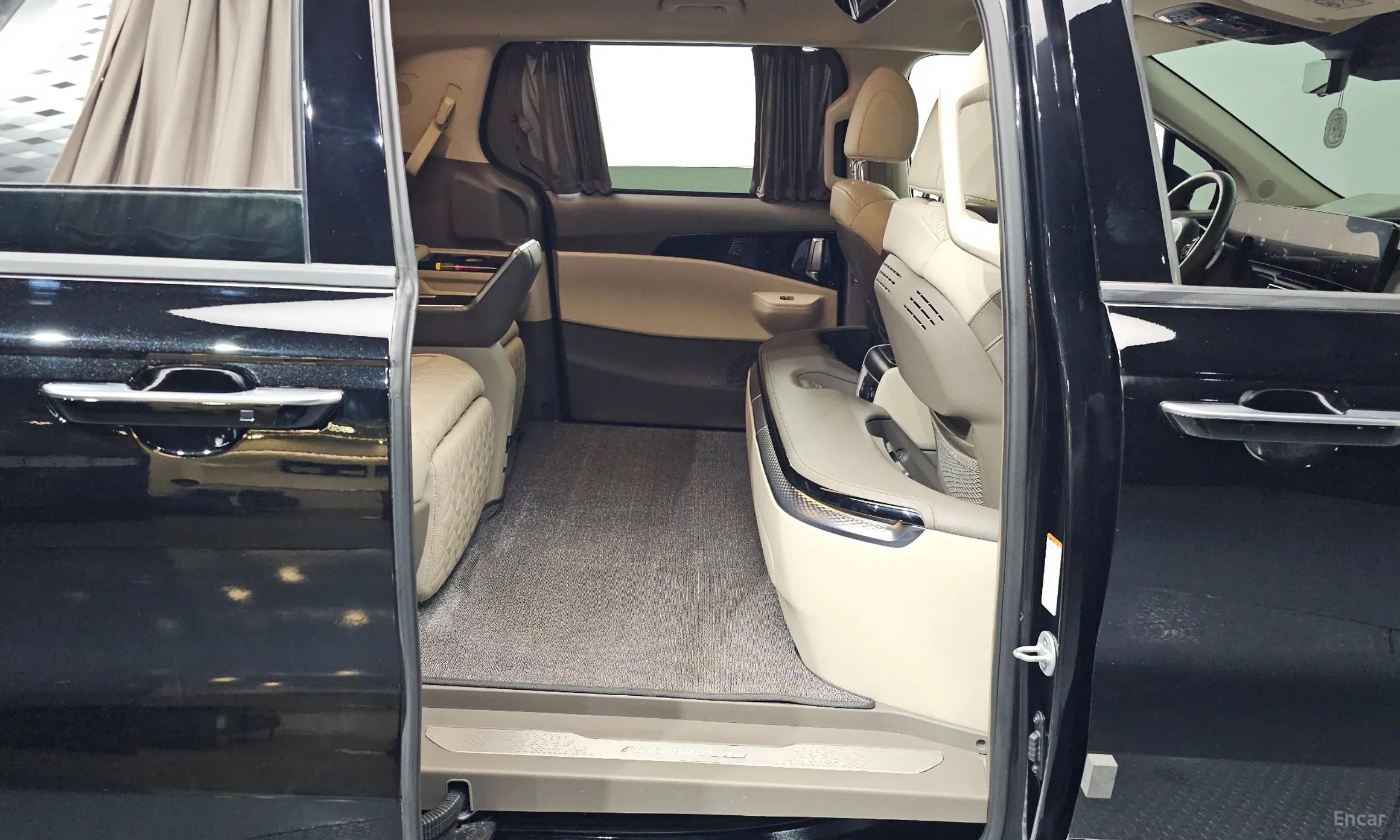 Kia Carnival 4th Generation превью 11