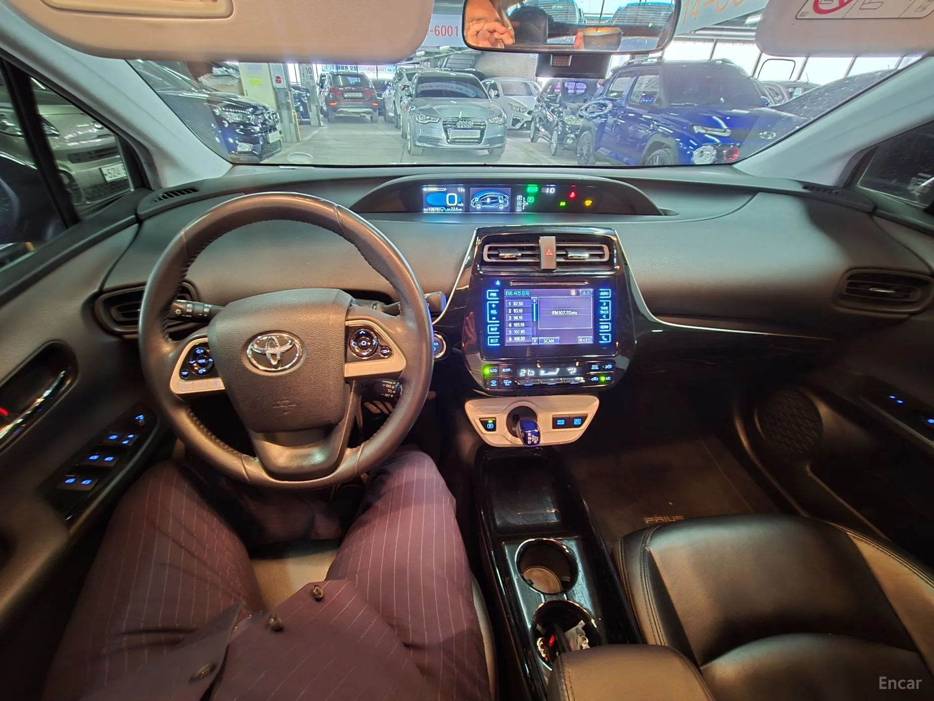 Toyota Prius 4th Generation превью 7