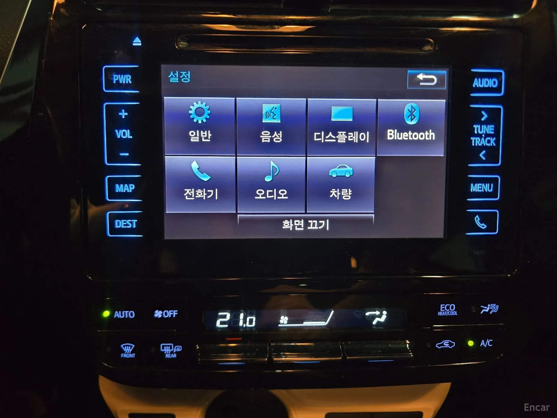 Toyota Prius 4th Generation превью 9