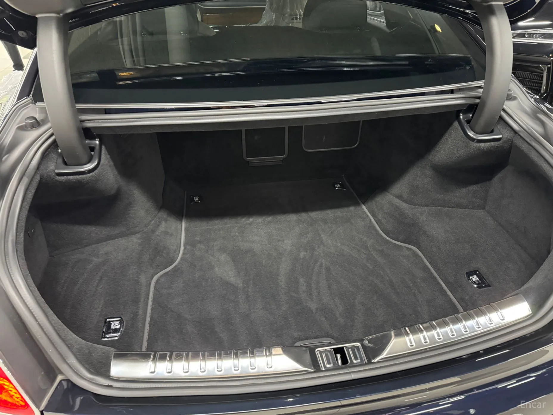 Bentley Flying Spur 3rd Generation превью 16
