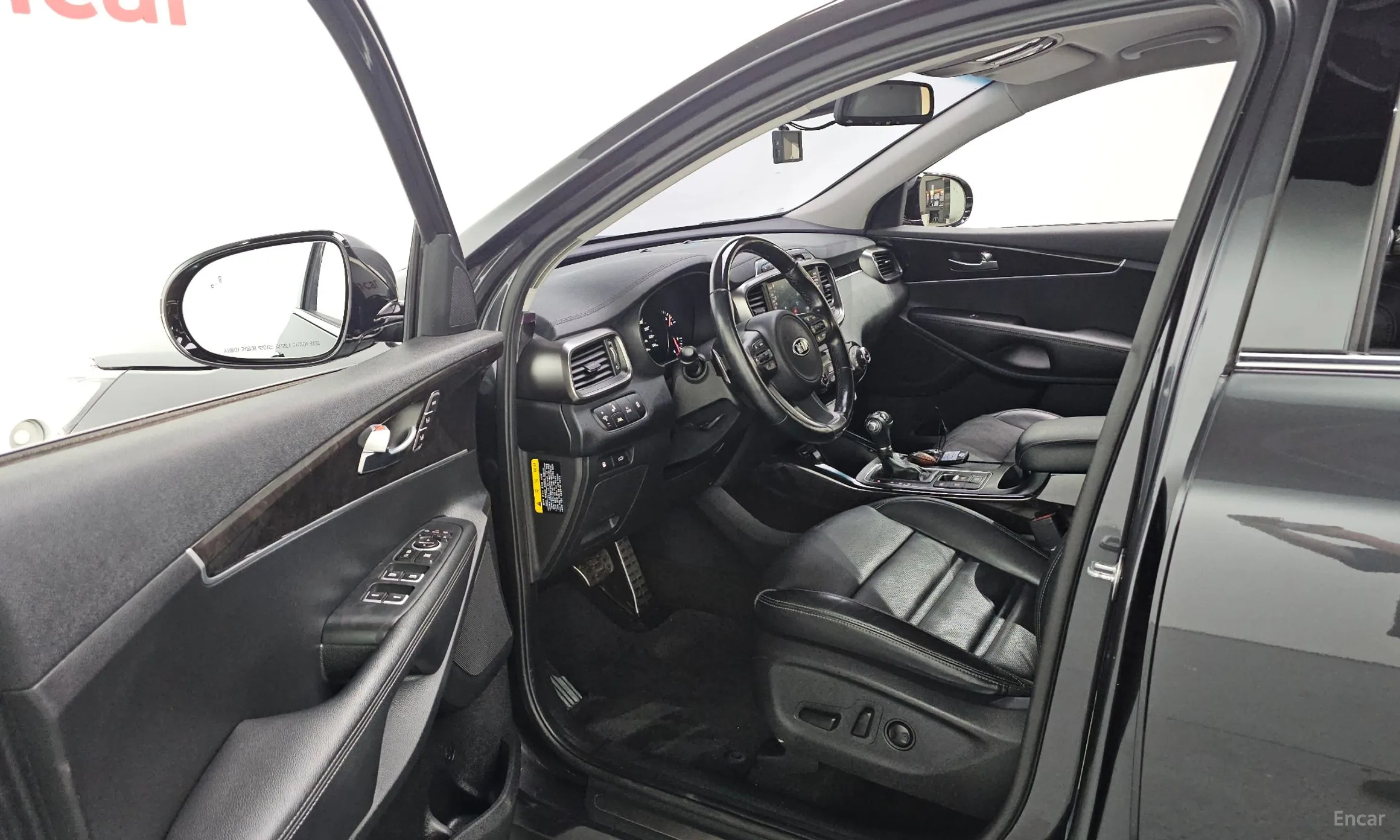 Kia Sorento превью 10