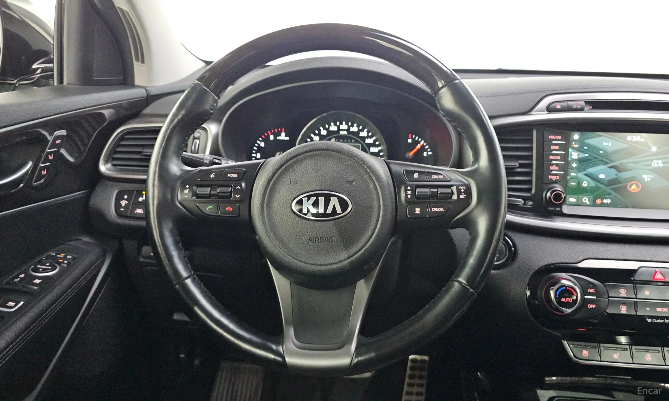 Kia Sorento превью 11