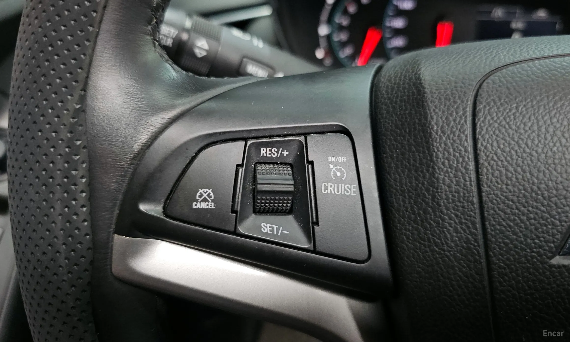 Chevrolet (GM Daewoo) Trax превью 16