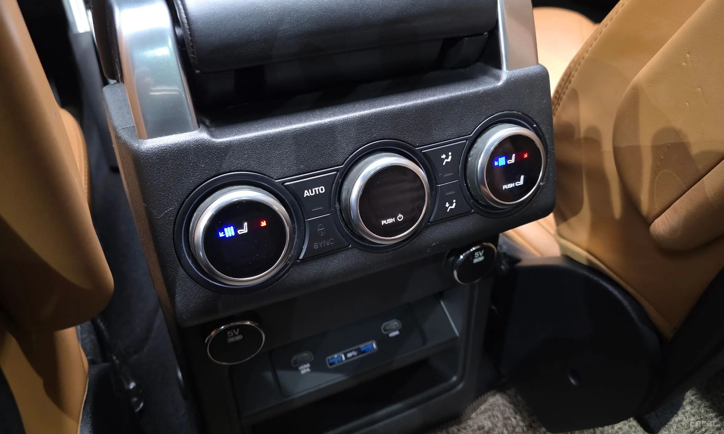 Land Rover Discovery 5 превью 18