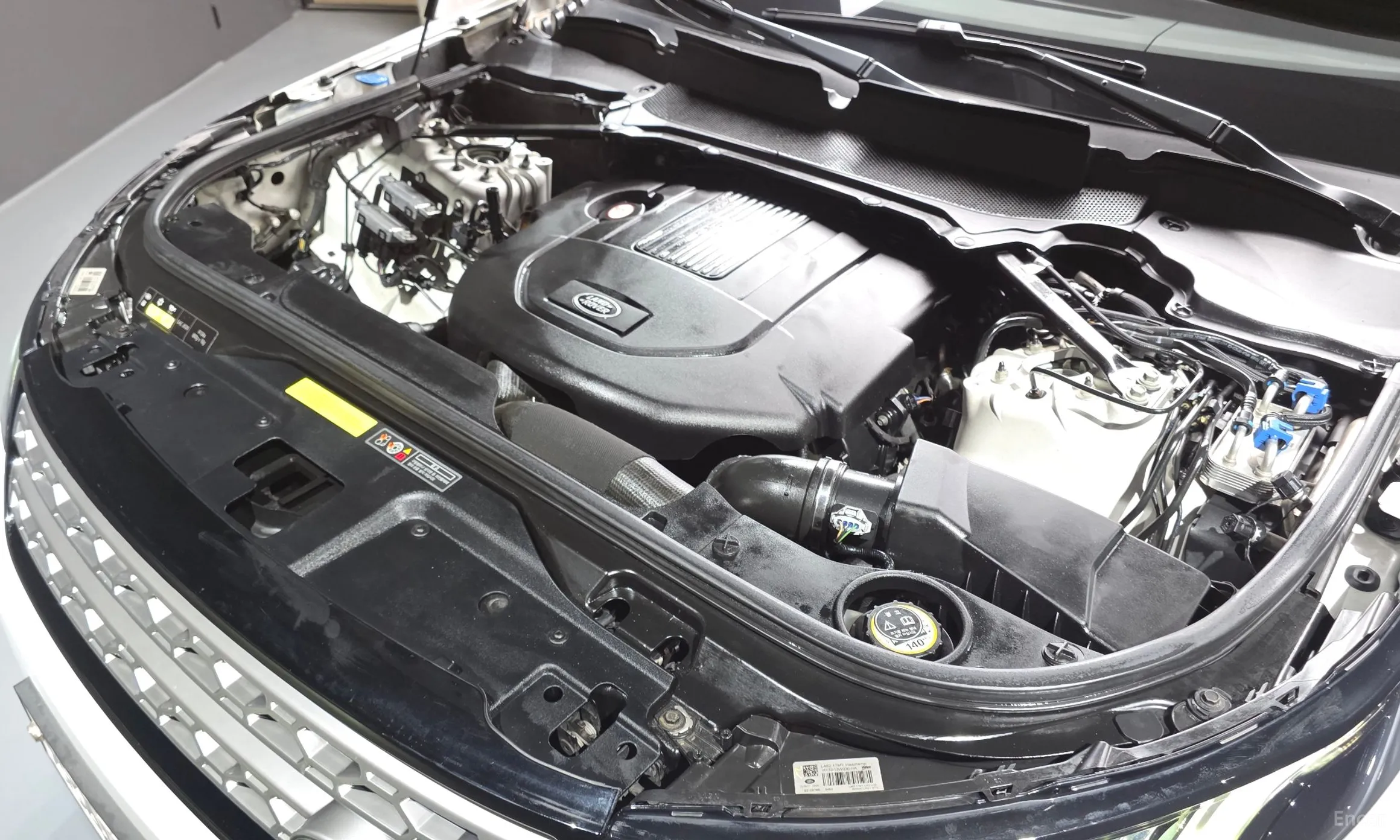Land Rover Discovery 5 превью 6