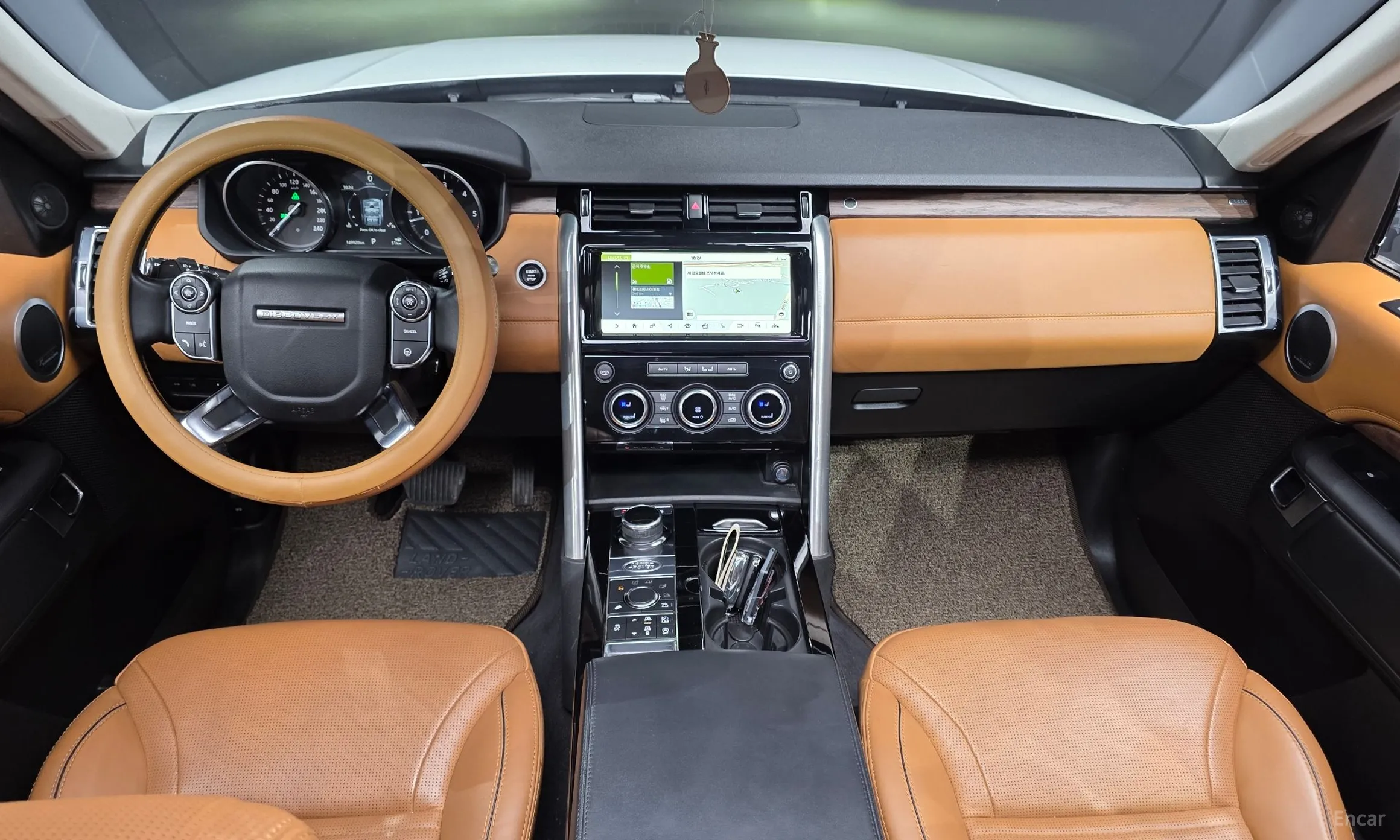 Land Rover Discovery 5 превью 7