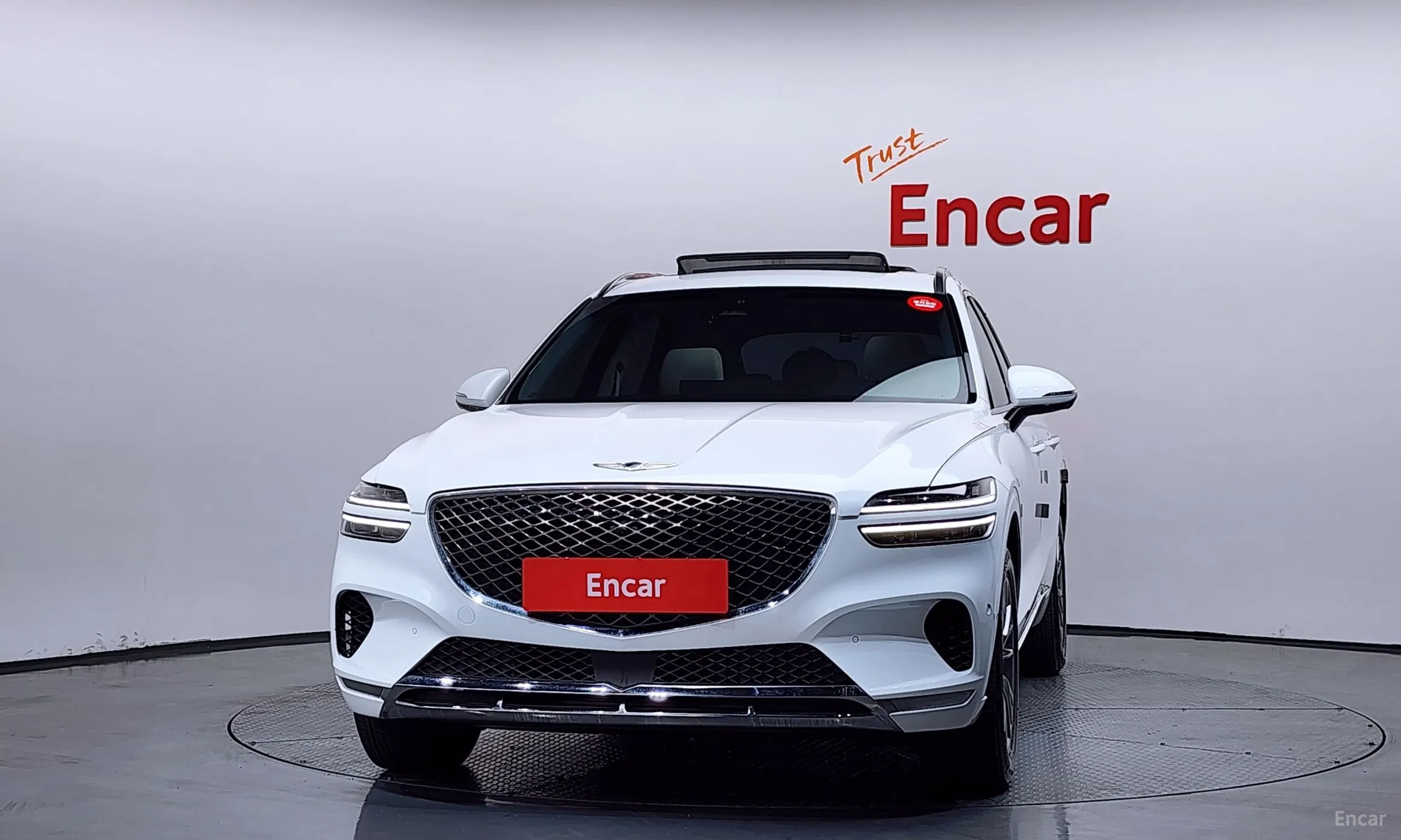 Genesis GV70 превью 3
