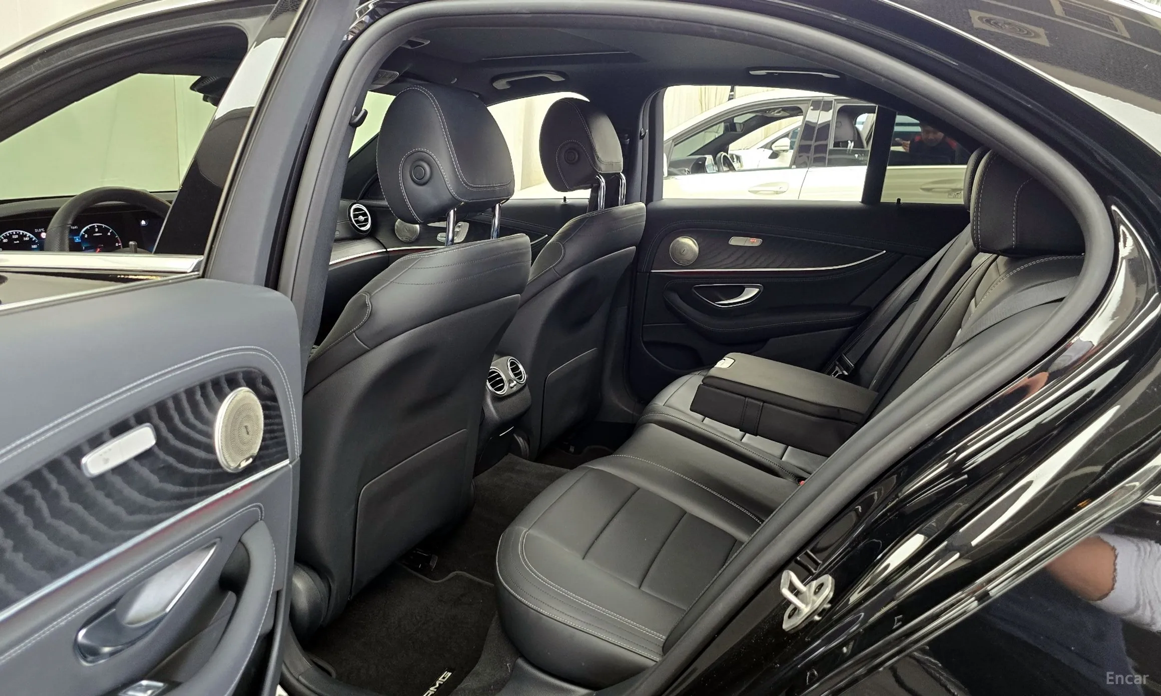 Mercedes Benz E-Class W213 превью 11