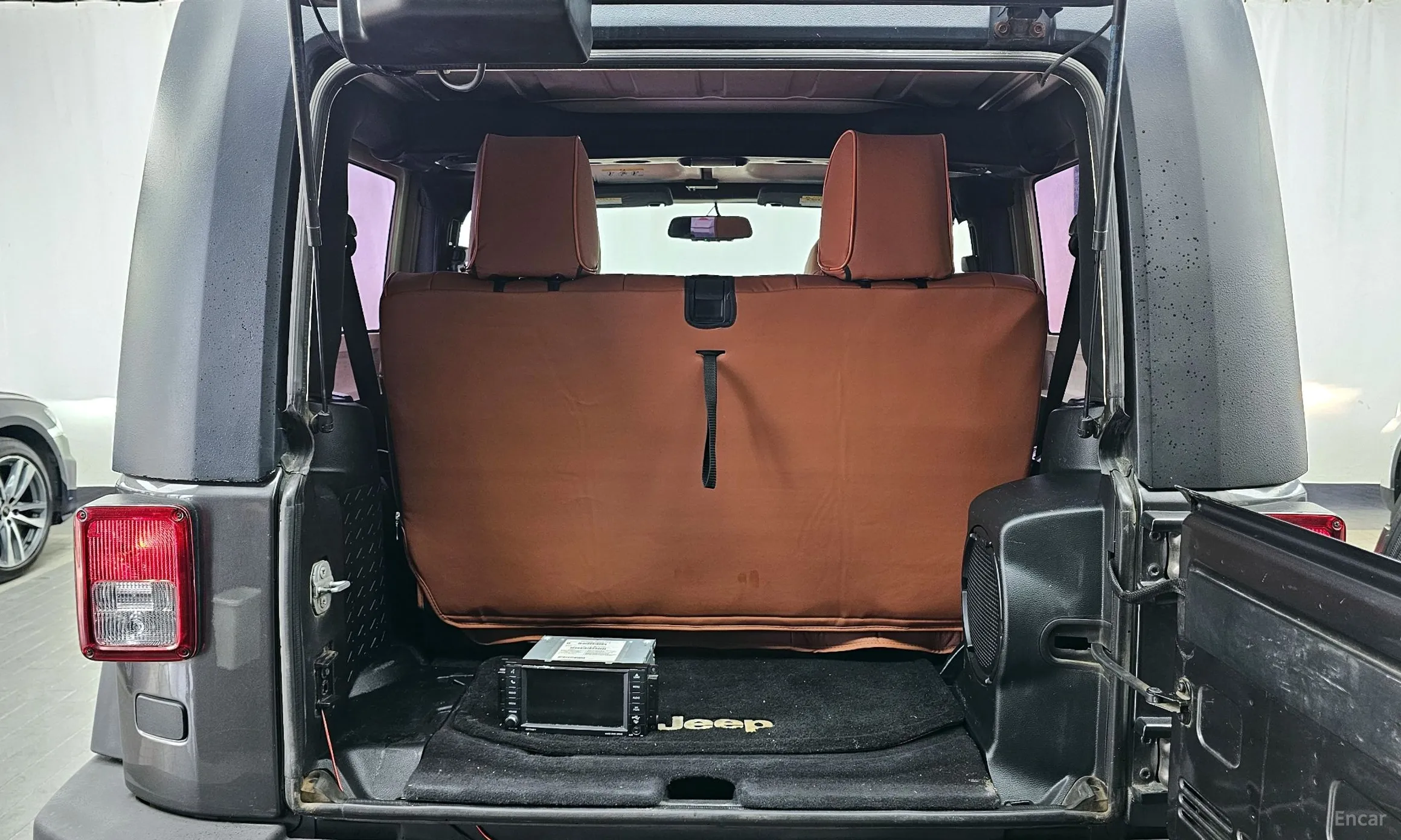 Jeep Wrangler (JK) превью 20