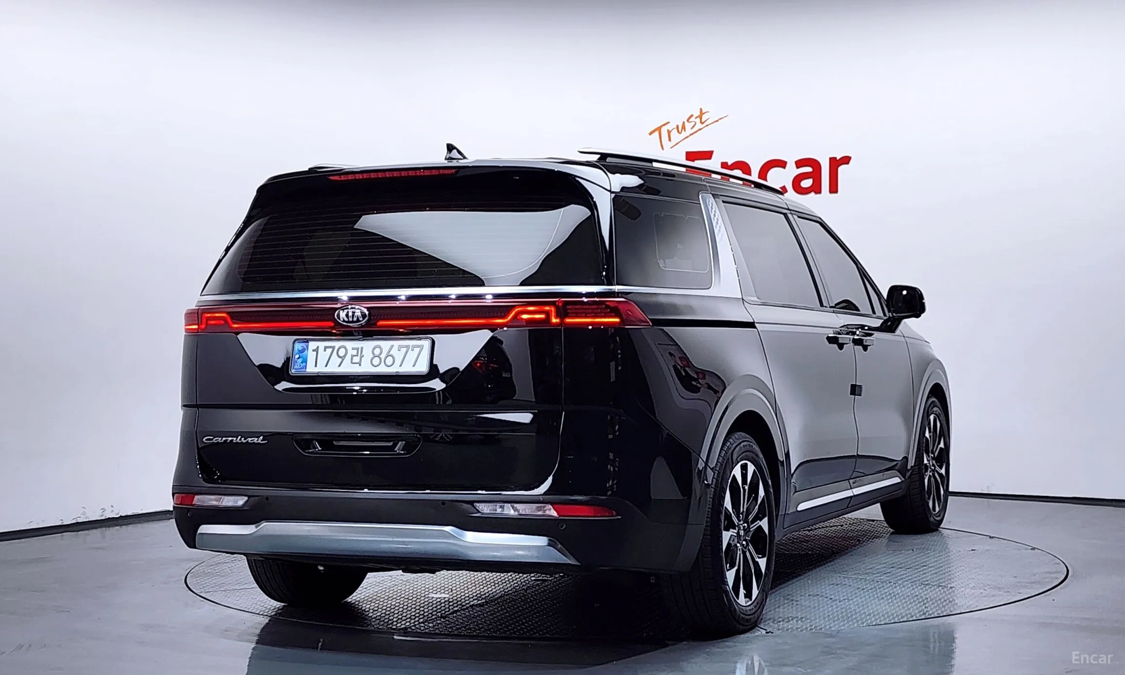 Kia Carnival Gen 4 превью 2