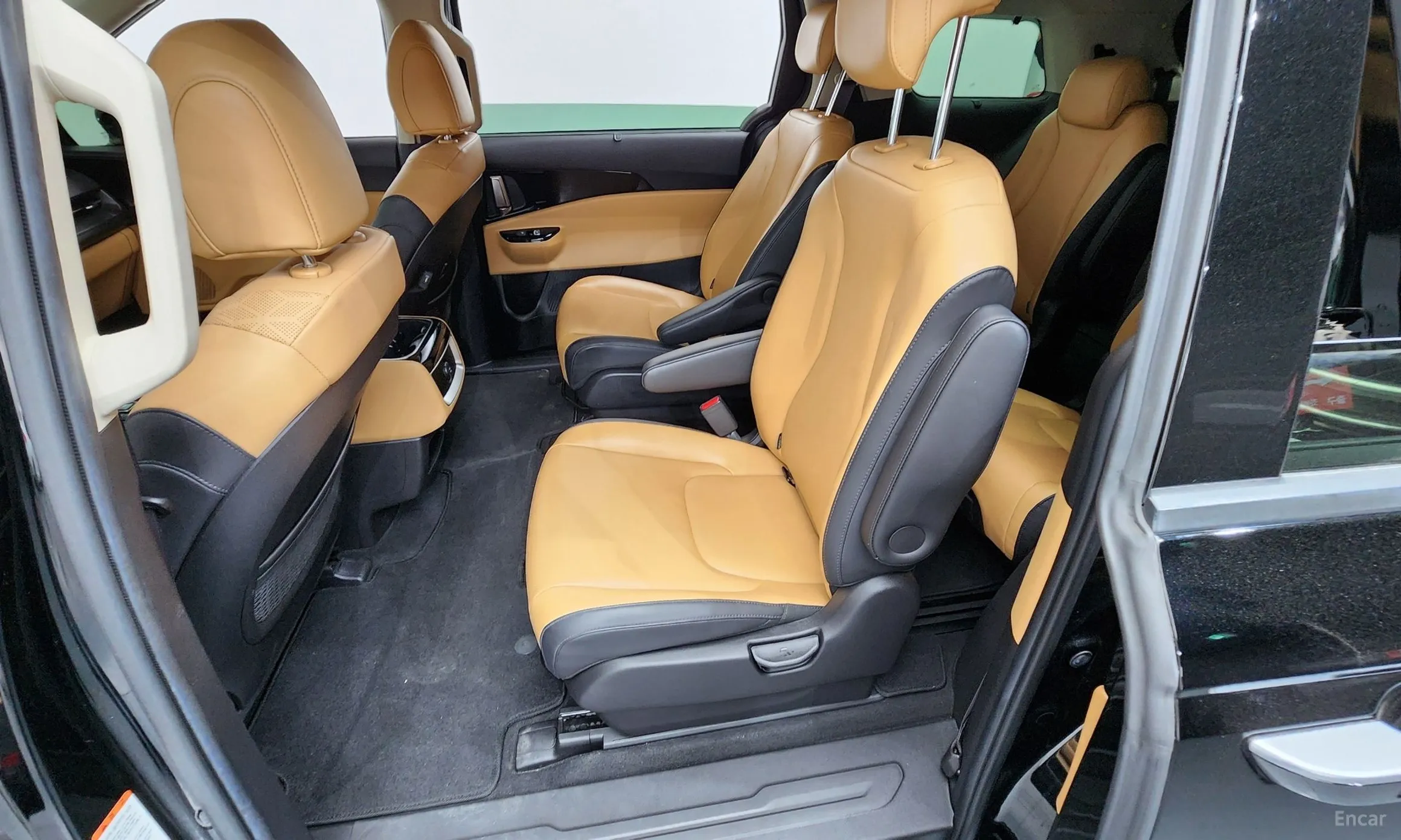 Kia Carnival Gen 4 превью 20