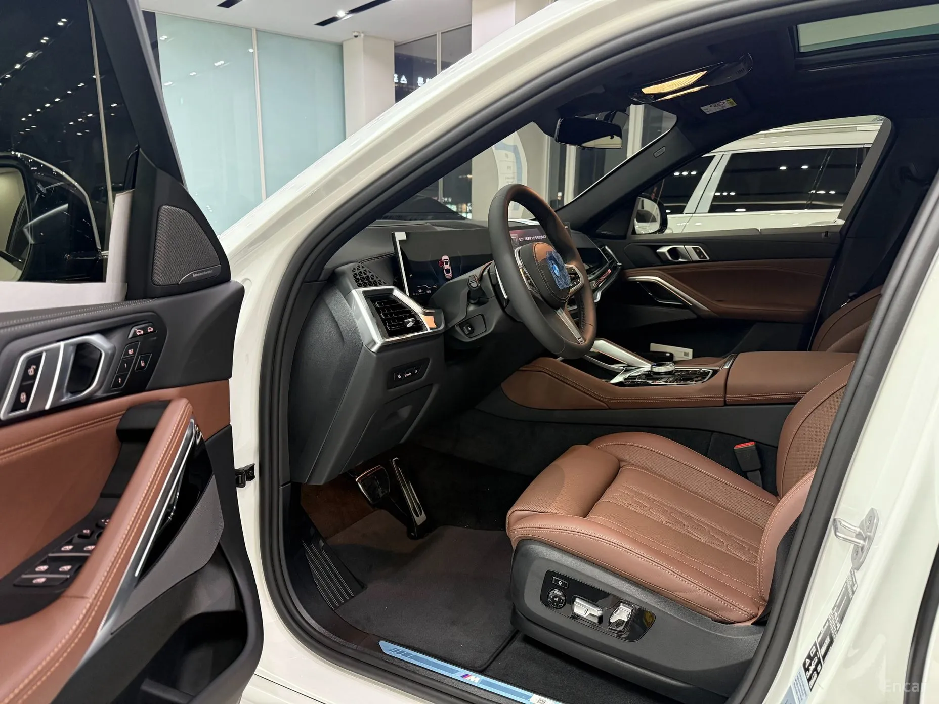 BMW X6 (G06) превью 12