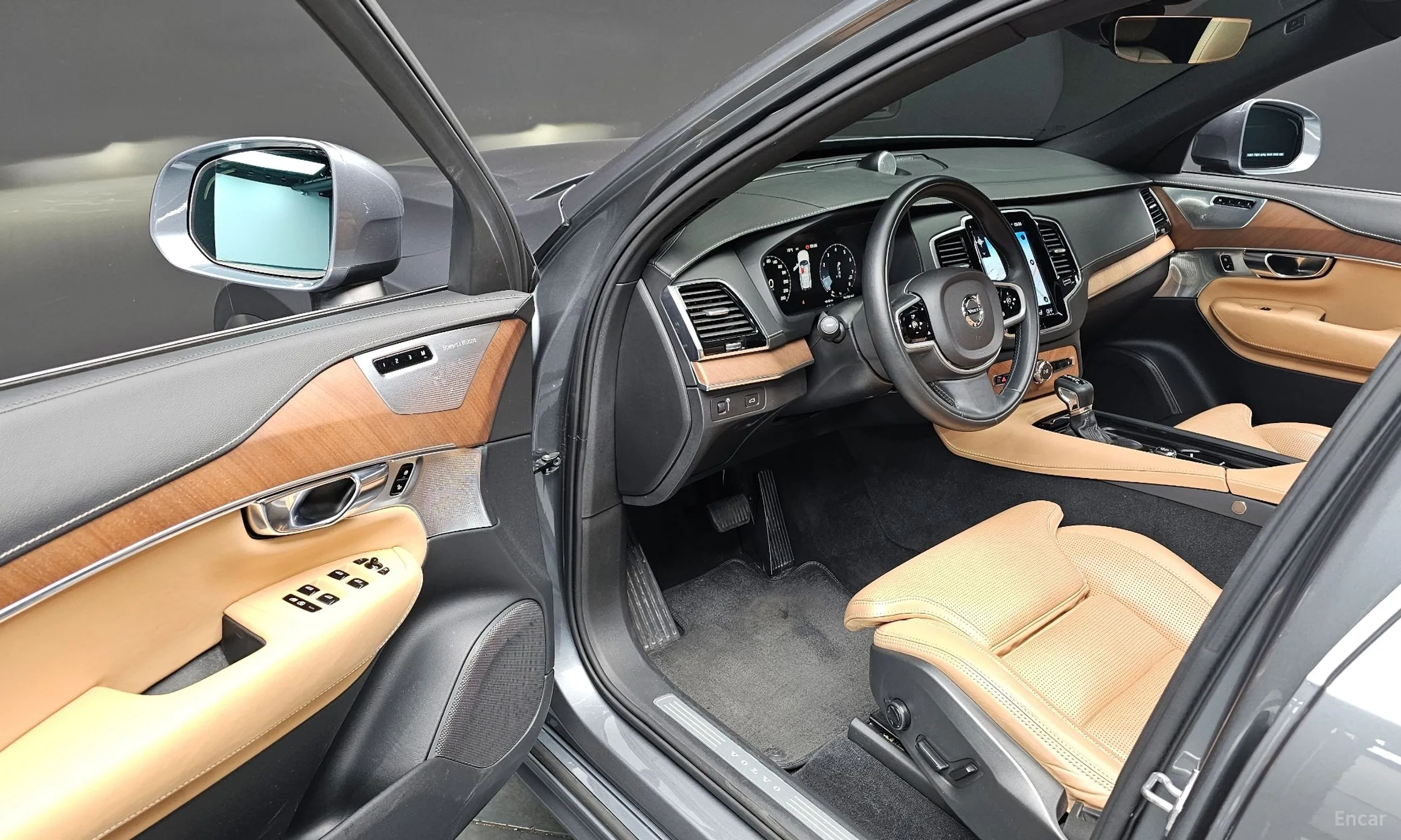 Volvo XC90 Gen 2 превью 12