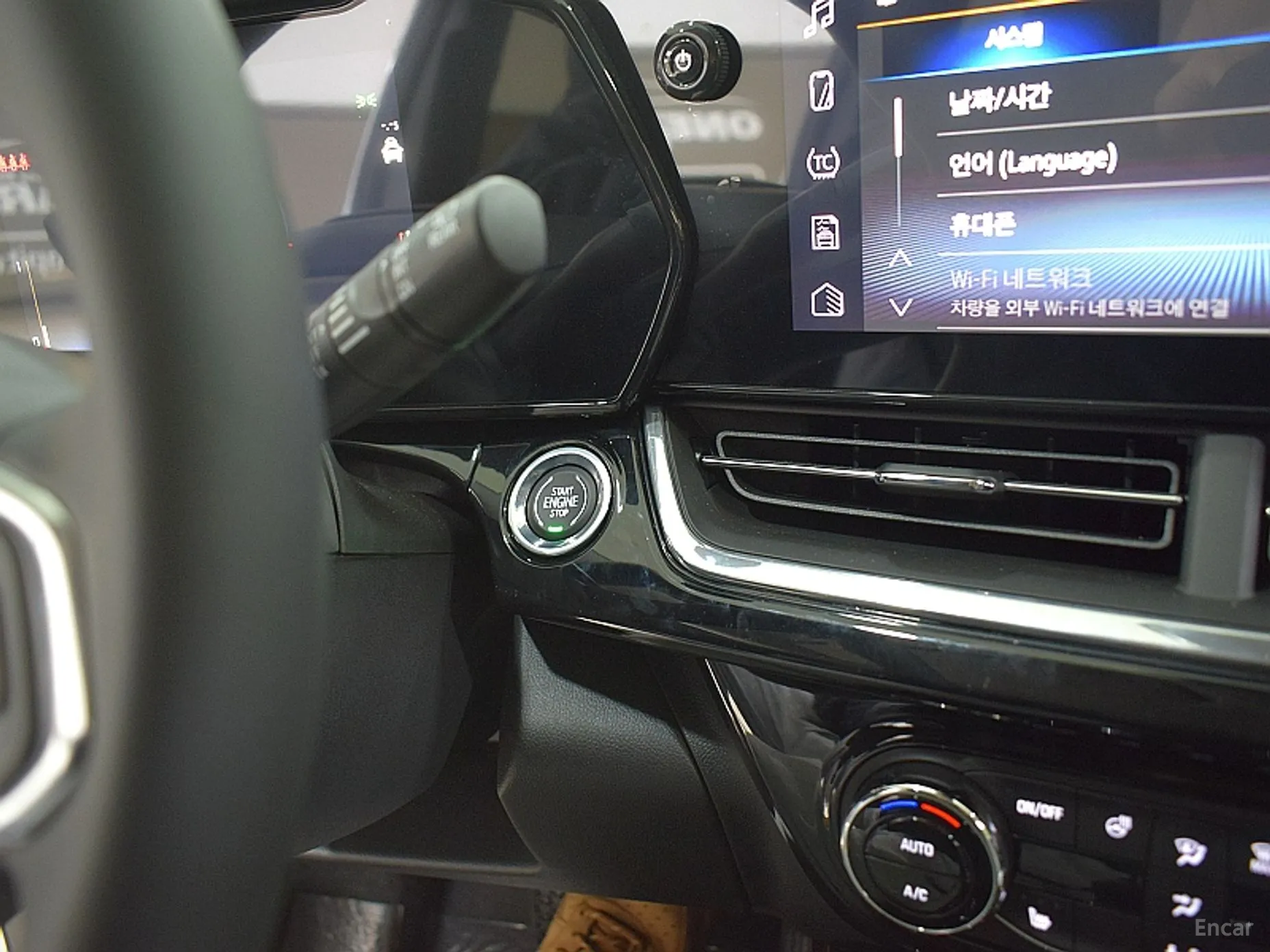 Chevrolet (GM Daewoo) Trax Crossover превью 15