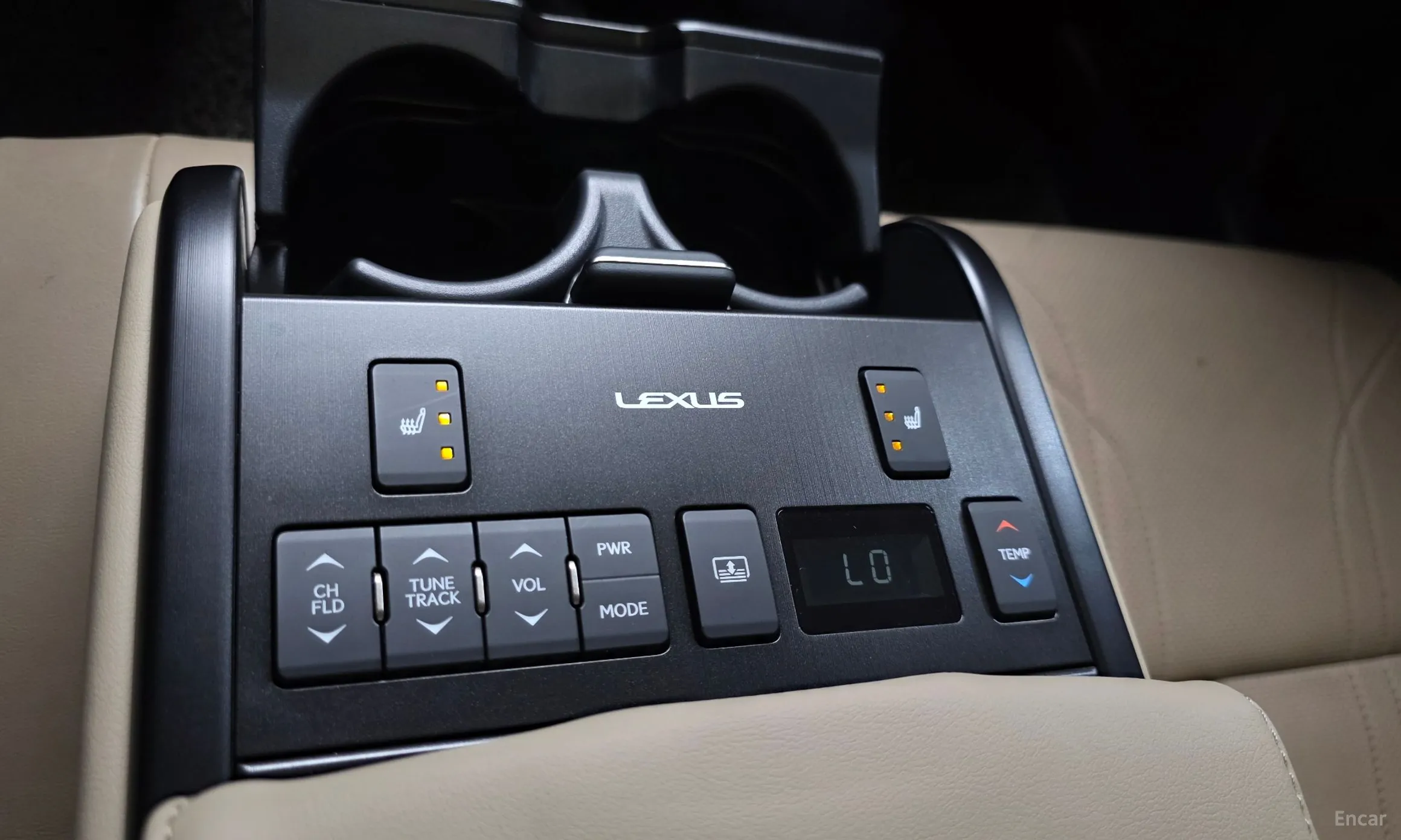 Lexus ES300h 7th Generation превью 18