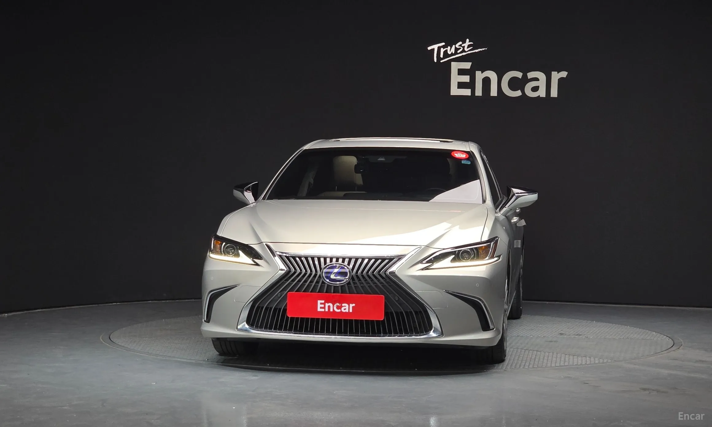 Lexus ES300h 7th Generation превью 3