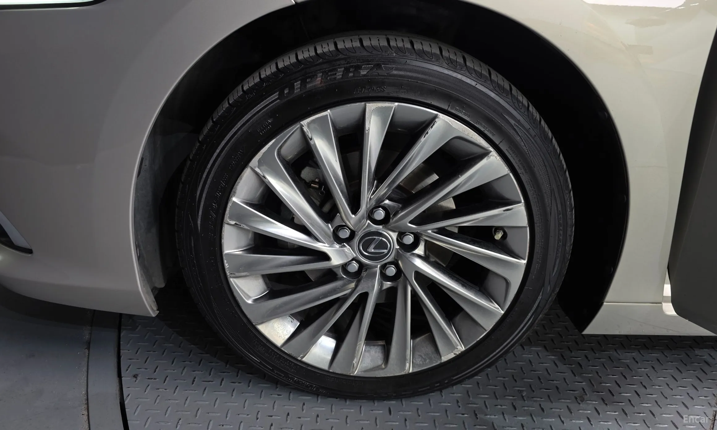 Lexus ES300h 7th Generation превью 5