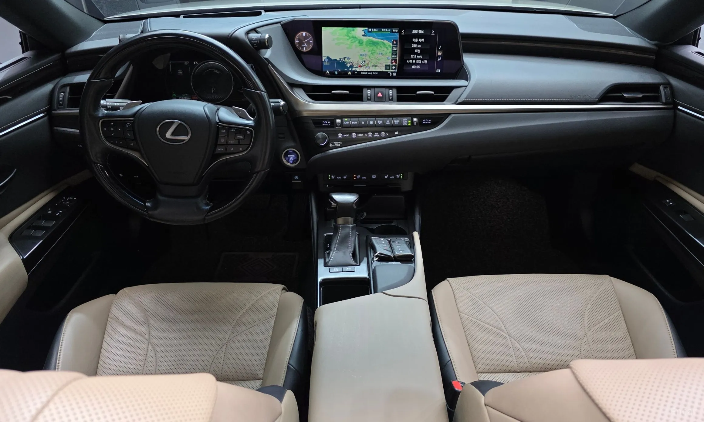 Lexus ES300h 7th Generation превью 7