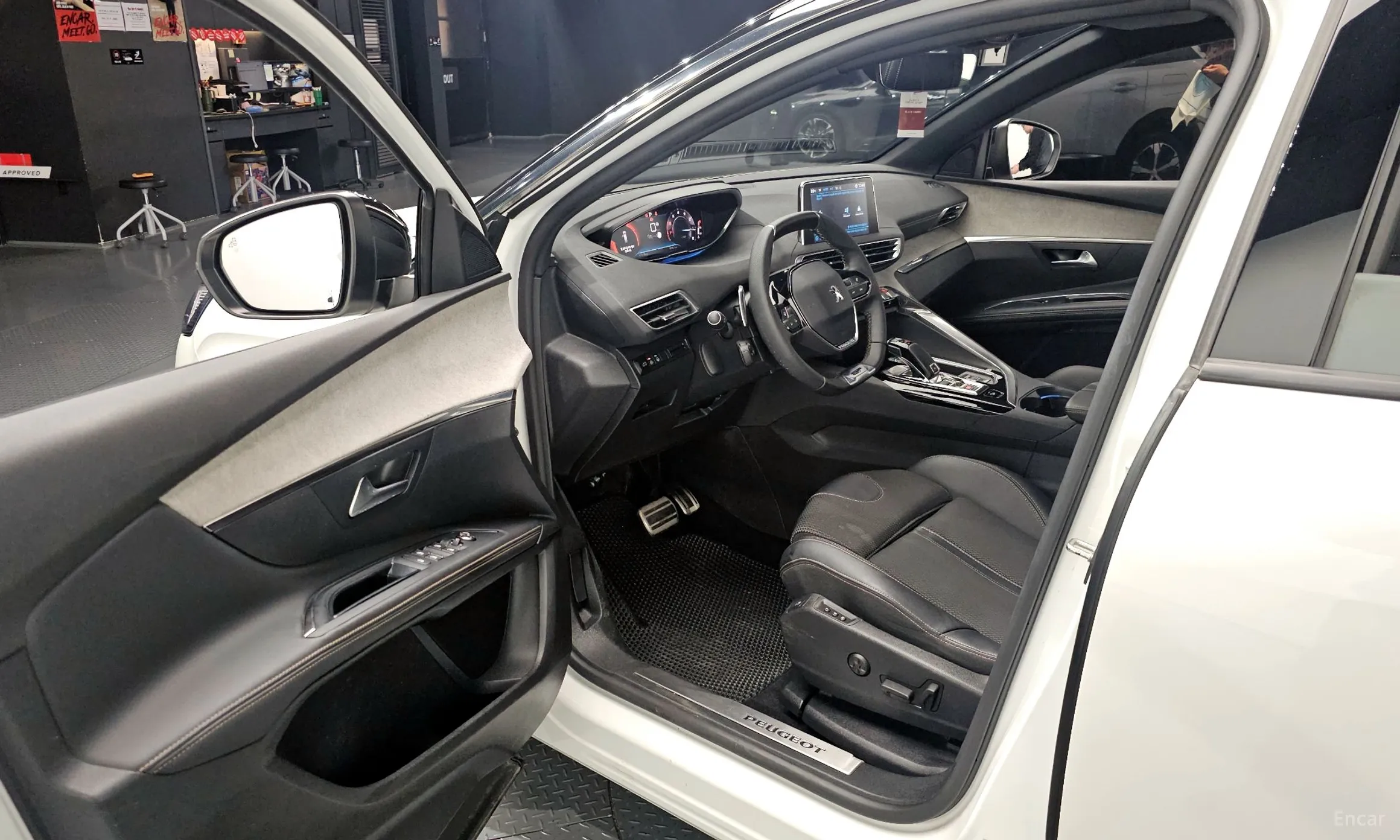 Peugeot 5008 2nd generation превью 10