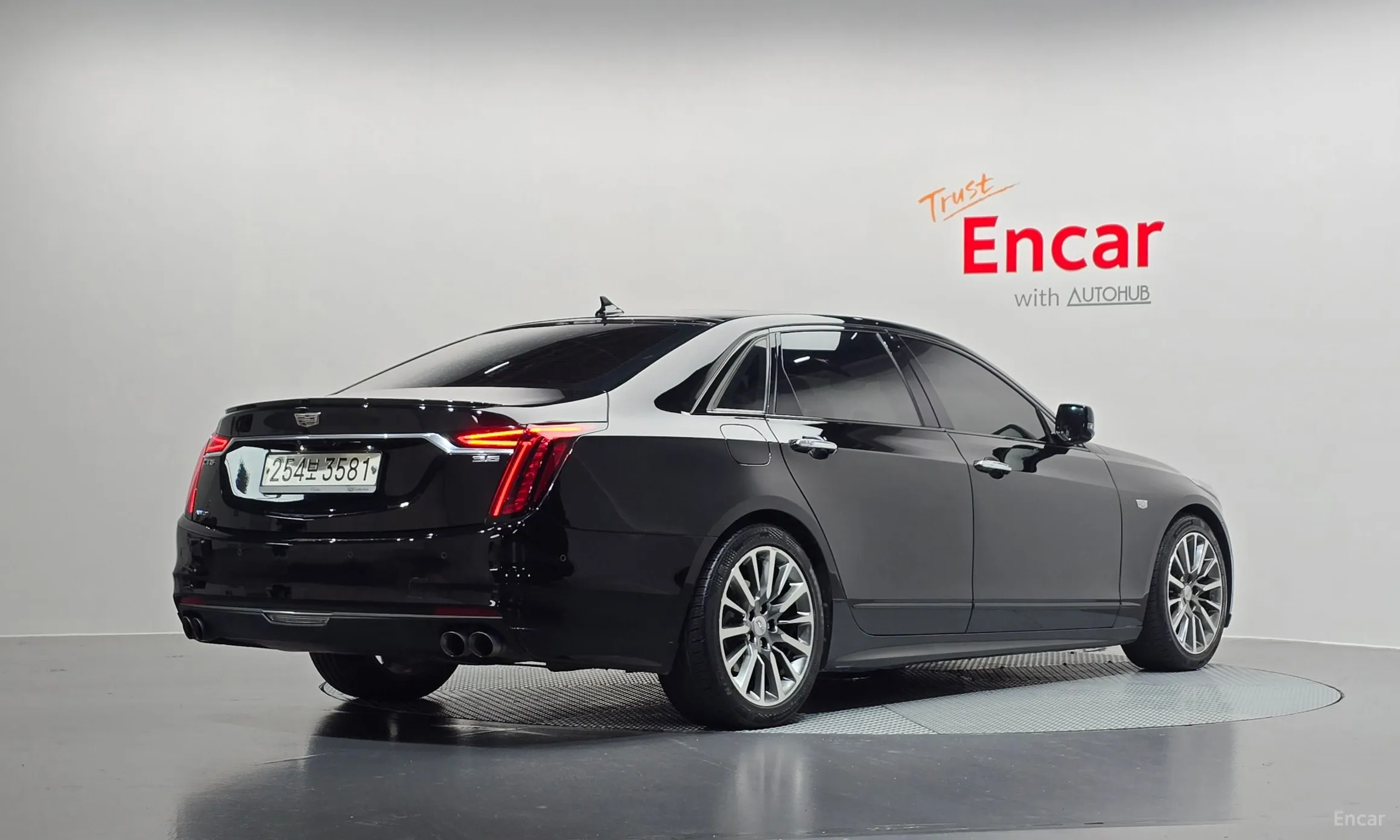 Cadillac CT6 превью 2