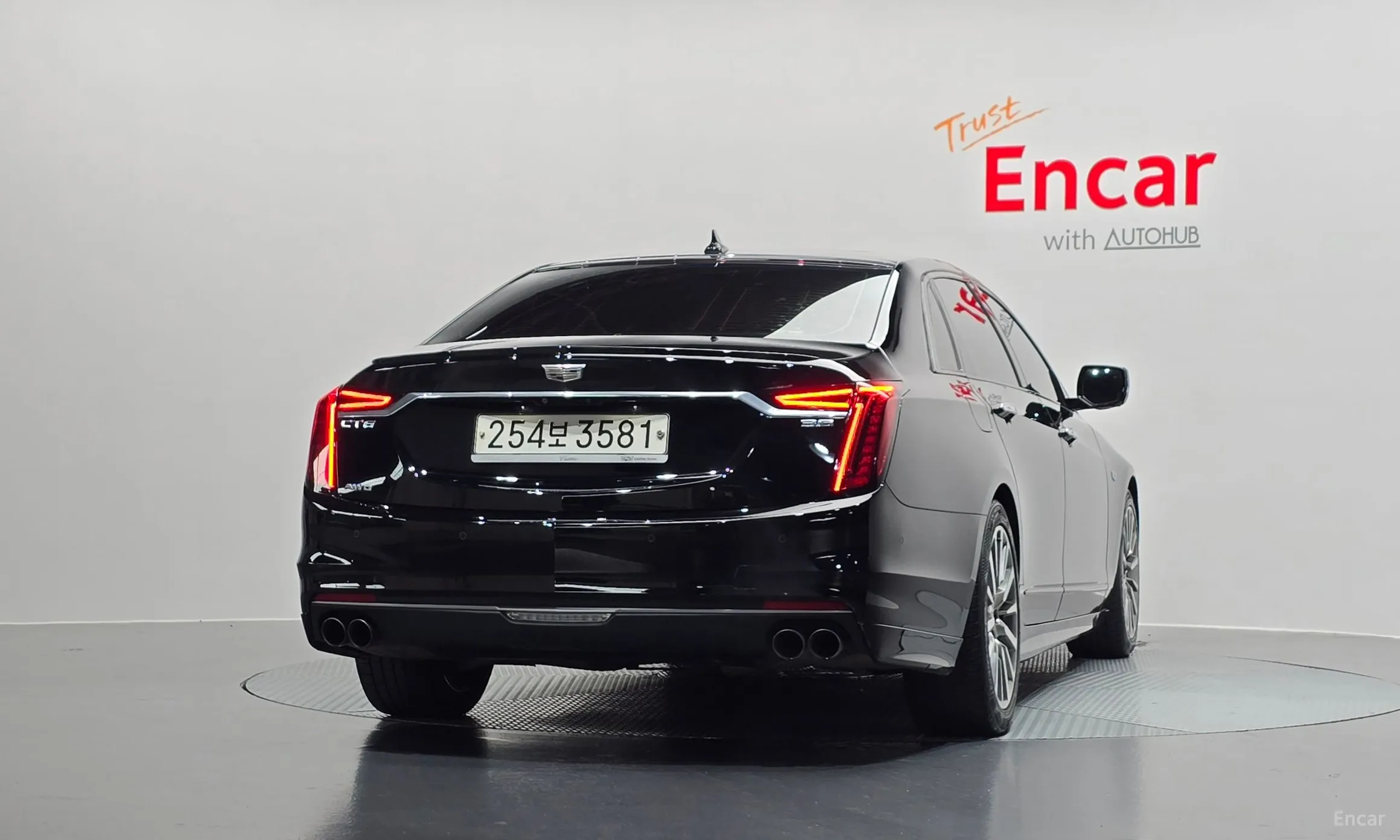 Cadillac CT6 превью 4