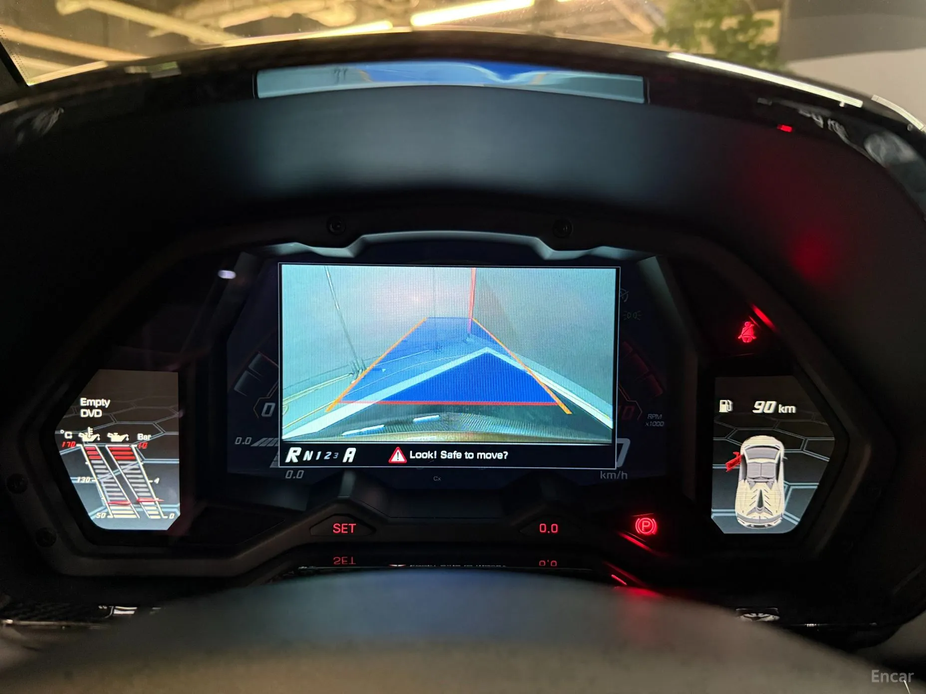 Lamborghini Aventador превью 11
