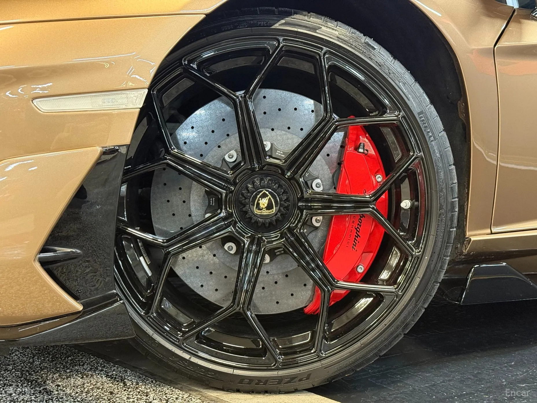 Lamborghini Aventador превью 5